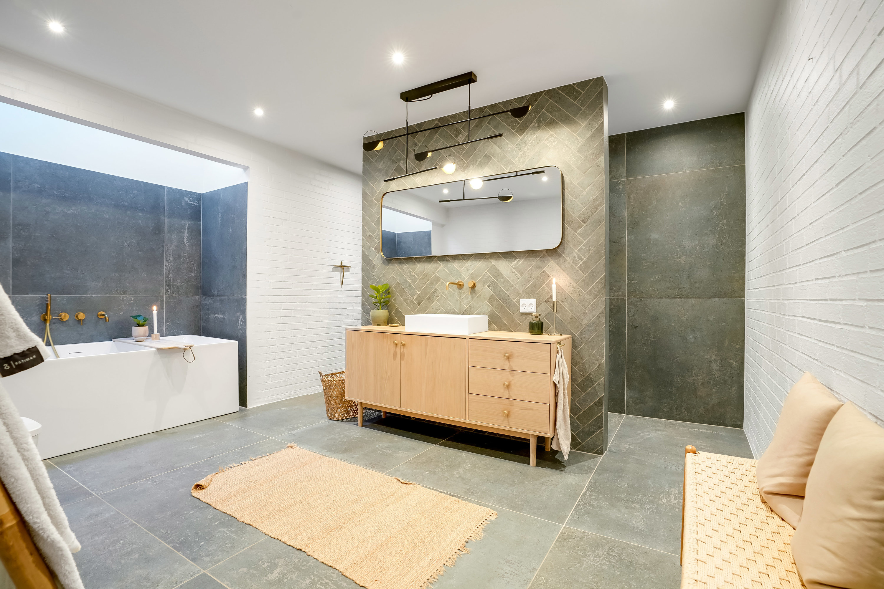 Fremhævet badeværelse billede i fuldskærmstilstand. Billede af Mosegårdsvej 37, 5000 Odense C