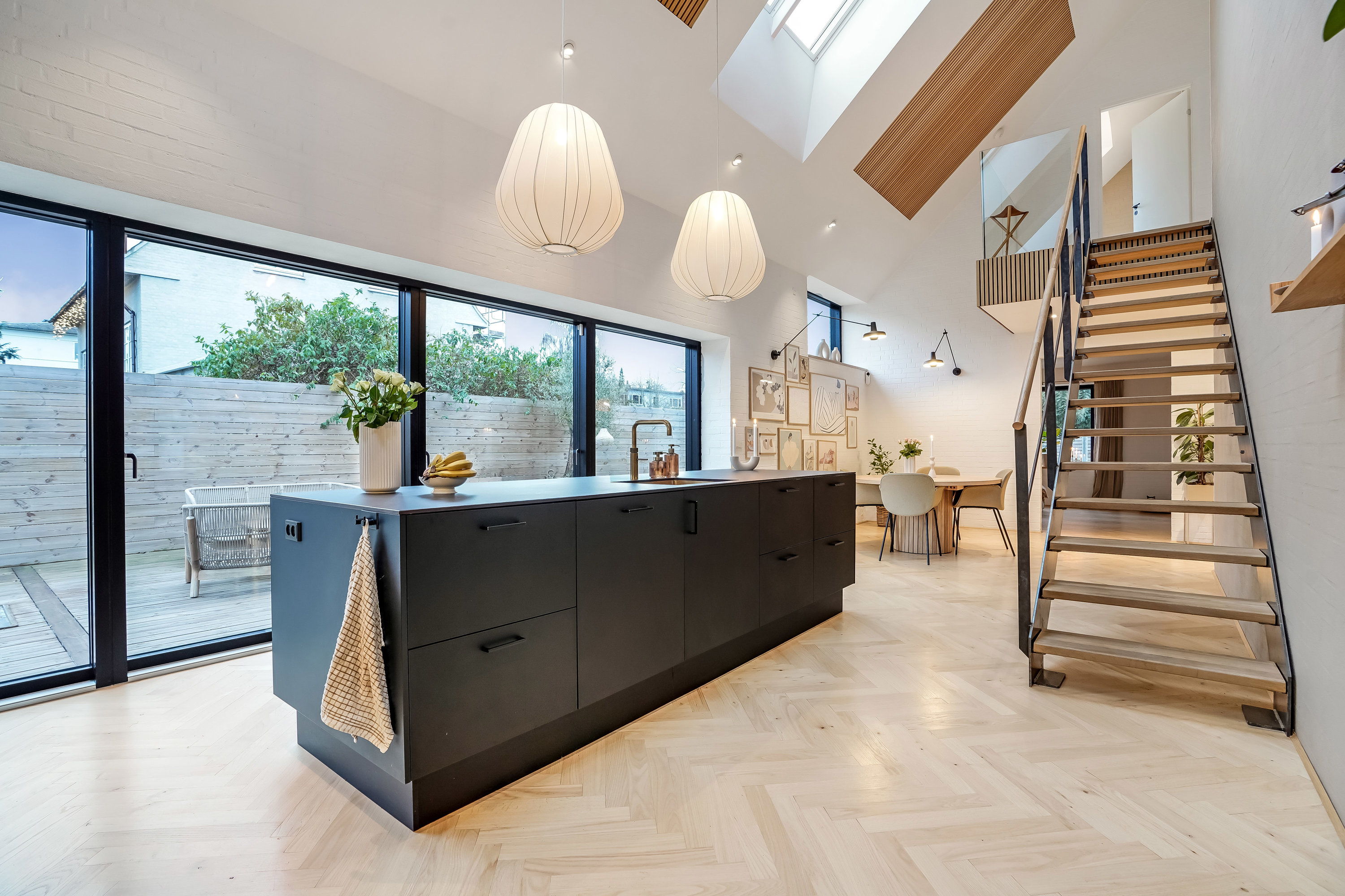 Fremhævet køkken billede i fuldskærmstilstand. Billede af Mosegårdsvej 37, 5000 Odense C