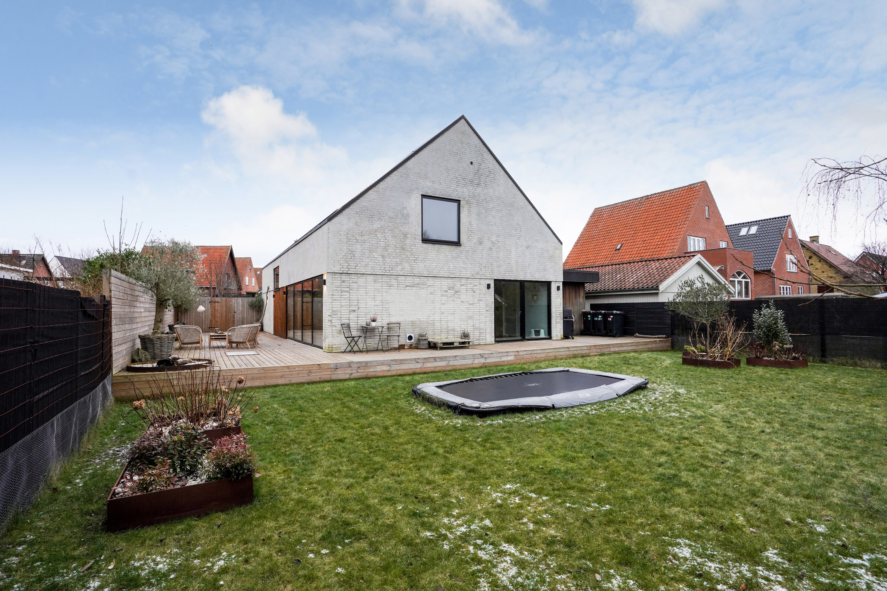 Fremhævet have billede i fuldskærmstilstand. Billede af Mosegårdsvej 37, 5000 Odense C