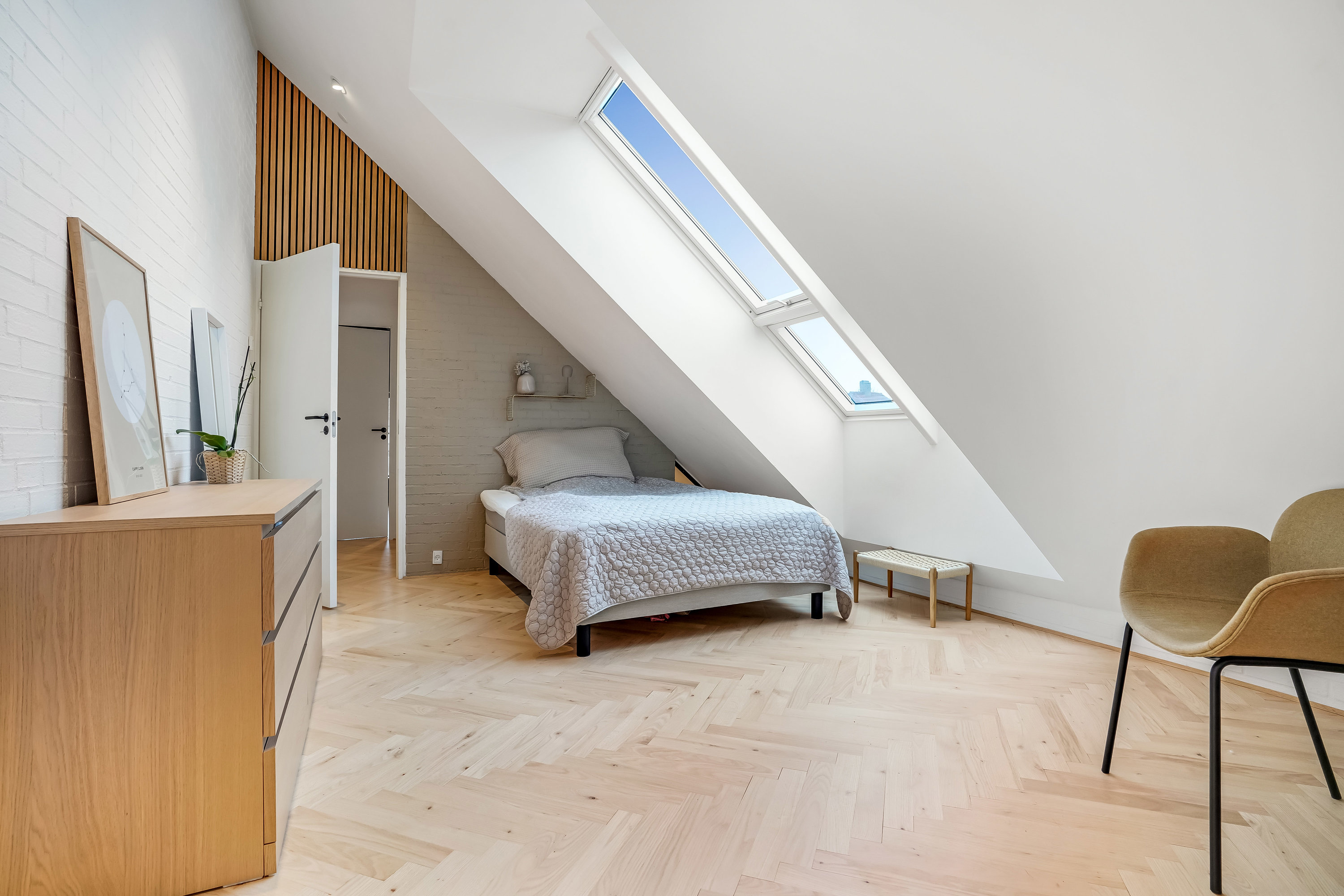 Fremhævet værelse billede i fuldskærmstilstand. Billede af Mosegårdsvej 37, 5000 Odense C