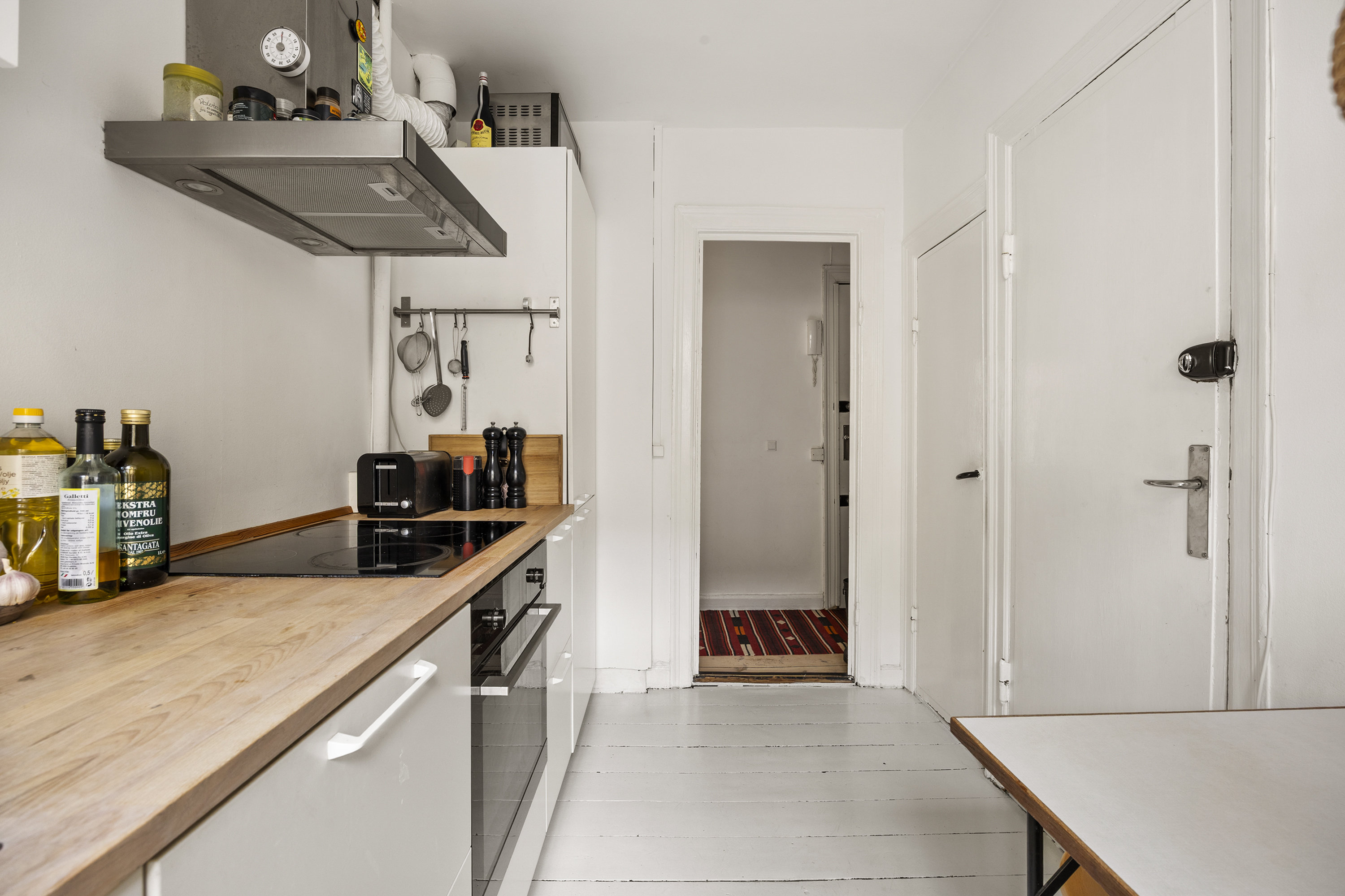 Fremhævet køkken billede i fuldskærmstilstand. Billede af Oehlenschlægersgade 48, 1. th., 1663 København V