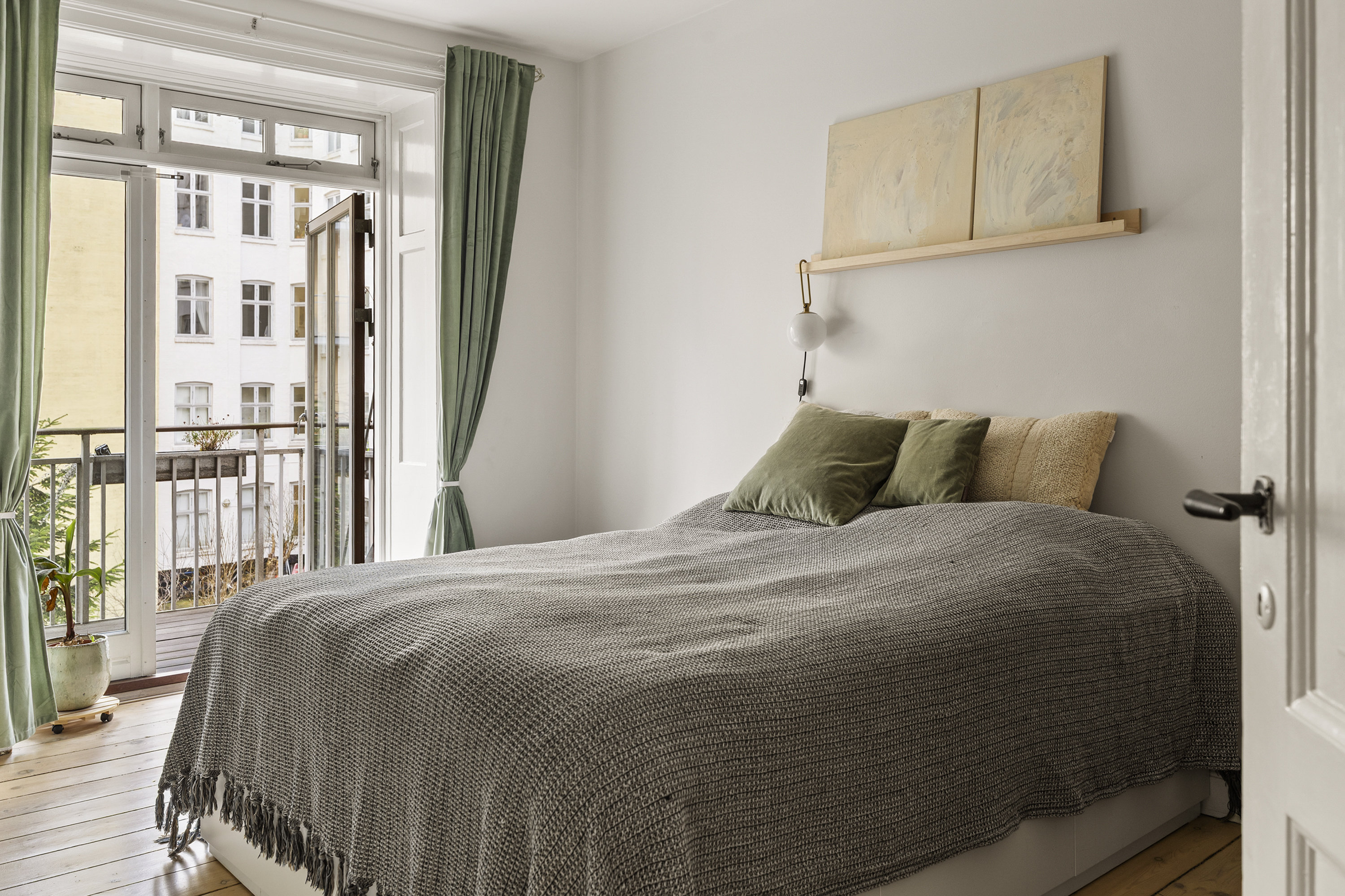 Fremhævet soveværelse billede i fuldskærmstilstand. Billede af Oehlenschlægersgade 48, 1. th., 1663 København V