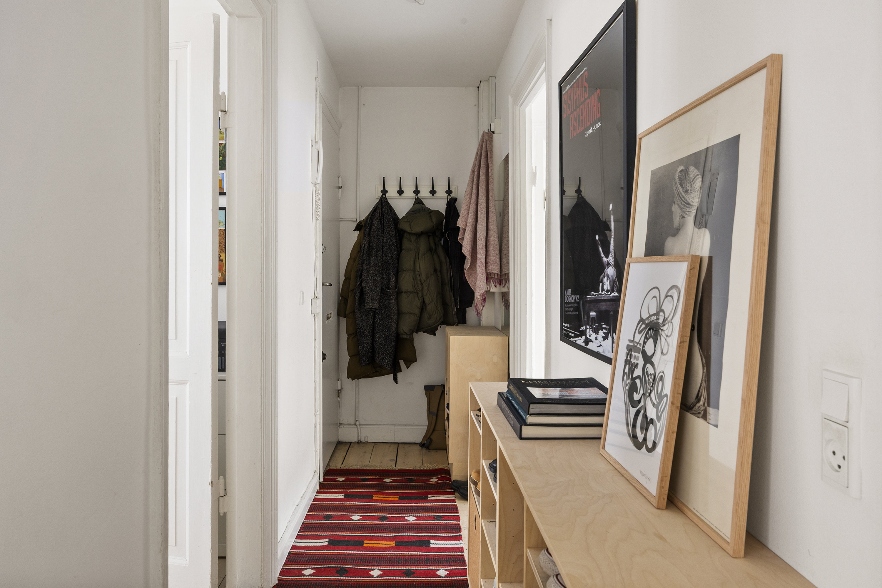 Fremhævet entré billede i fuldskærmstilstand. Billede af Oehlenschlægersgade 48, 1. th., 1663 København V