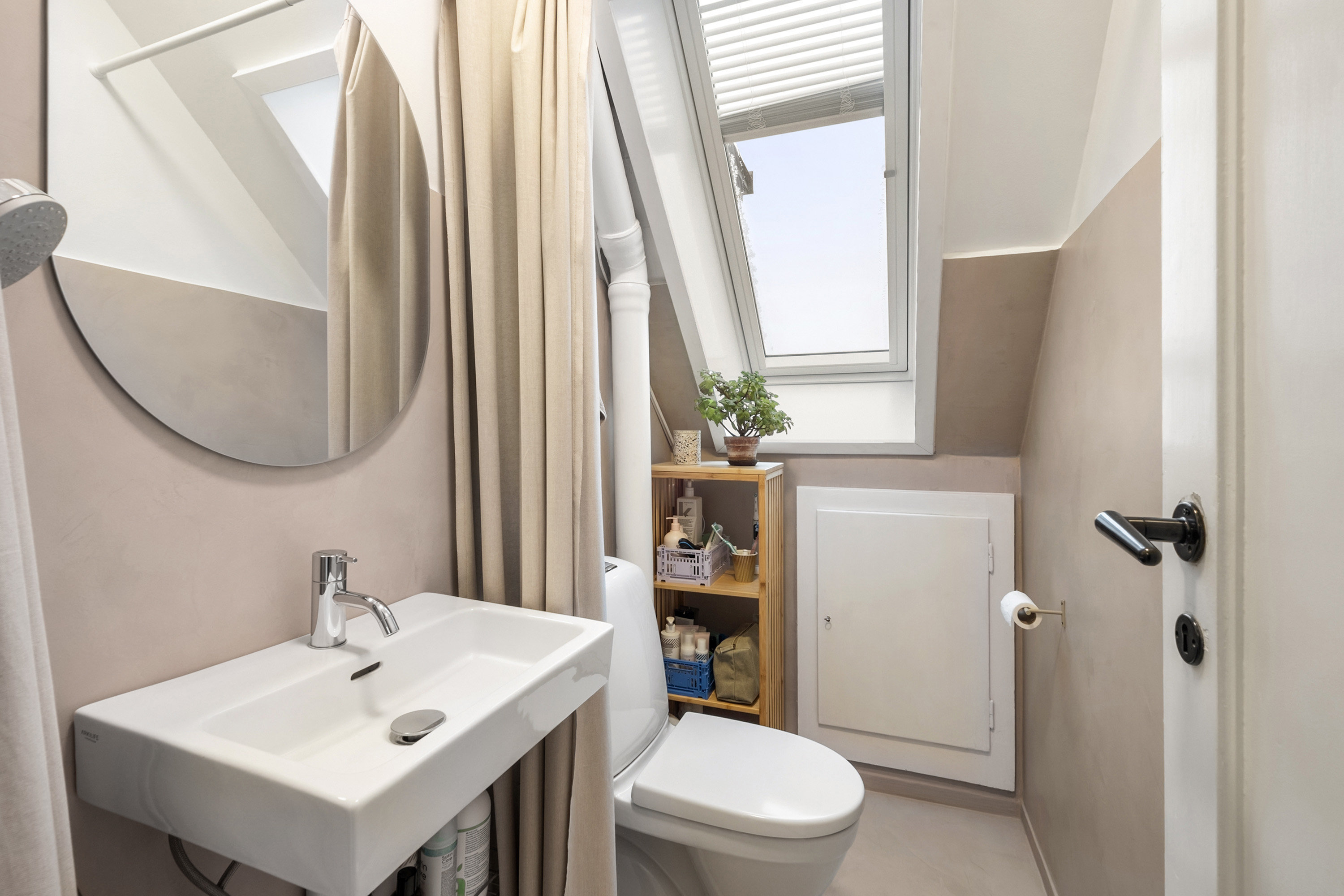 Fremhævet badeværelse billede i fuldskærmstilstand. Billede af Jansvej 14, 3., 2300 København S