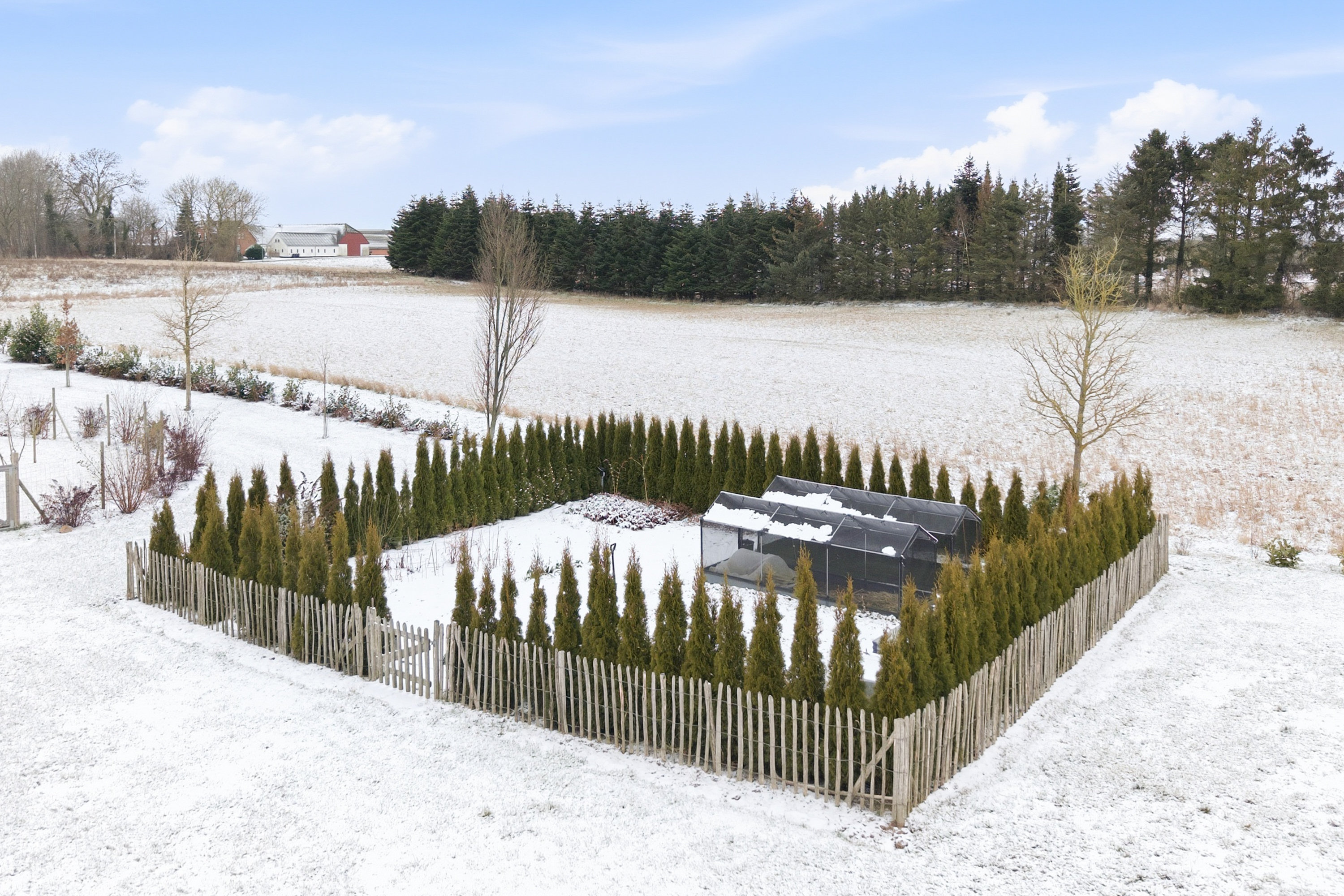 Fremhævet have billede i fuldskærmstilstand. Billede af Overtvedvej 16, Allesø, 5270 Odense N