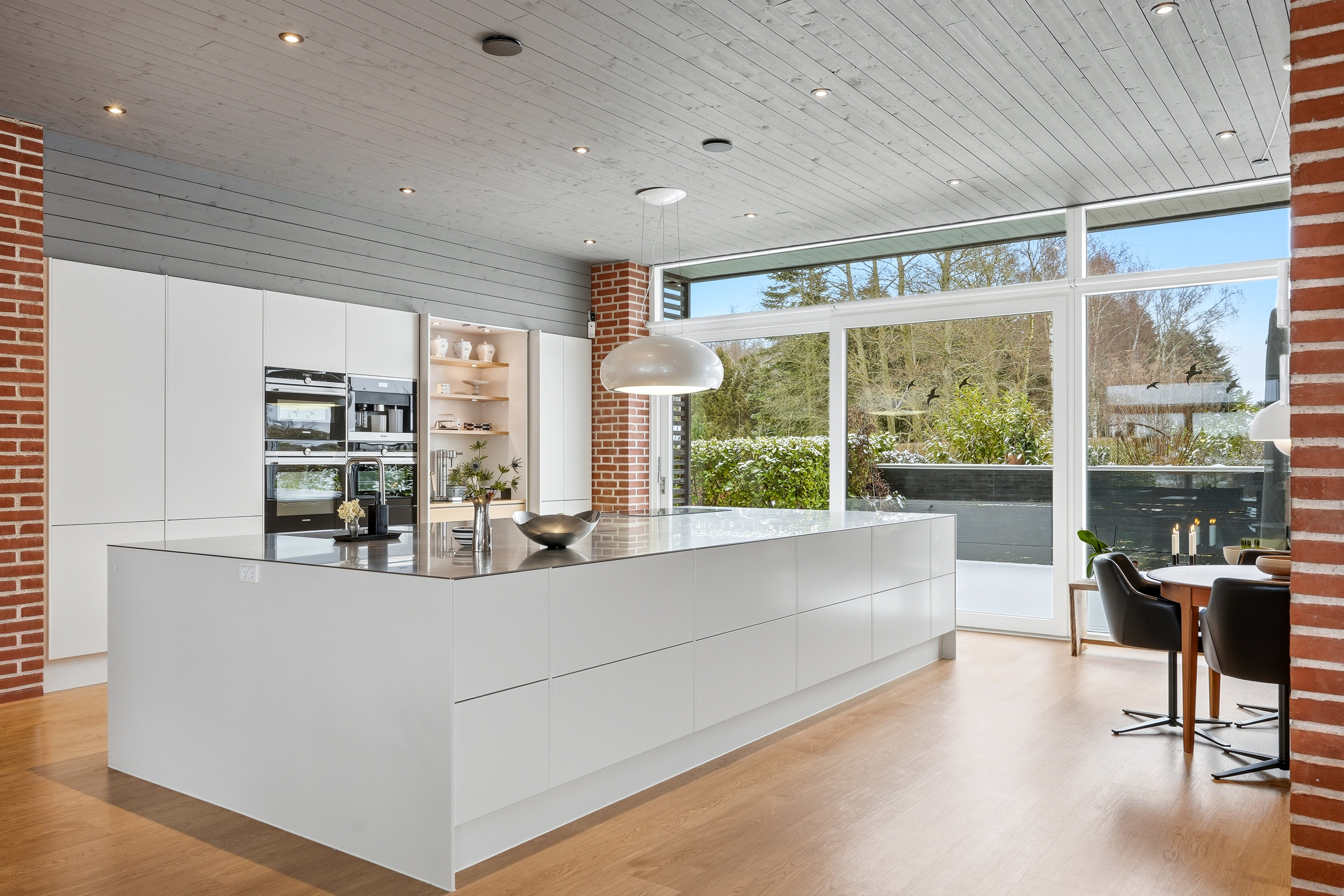 Fremhævet køkken alrum billede i fuldskærmstilstand. Billede af Overtvedvej 16, Allesø, 5270 Odense N