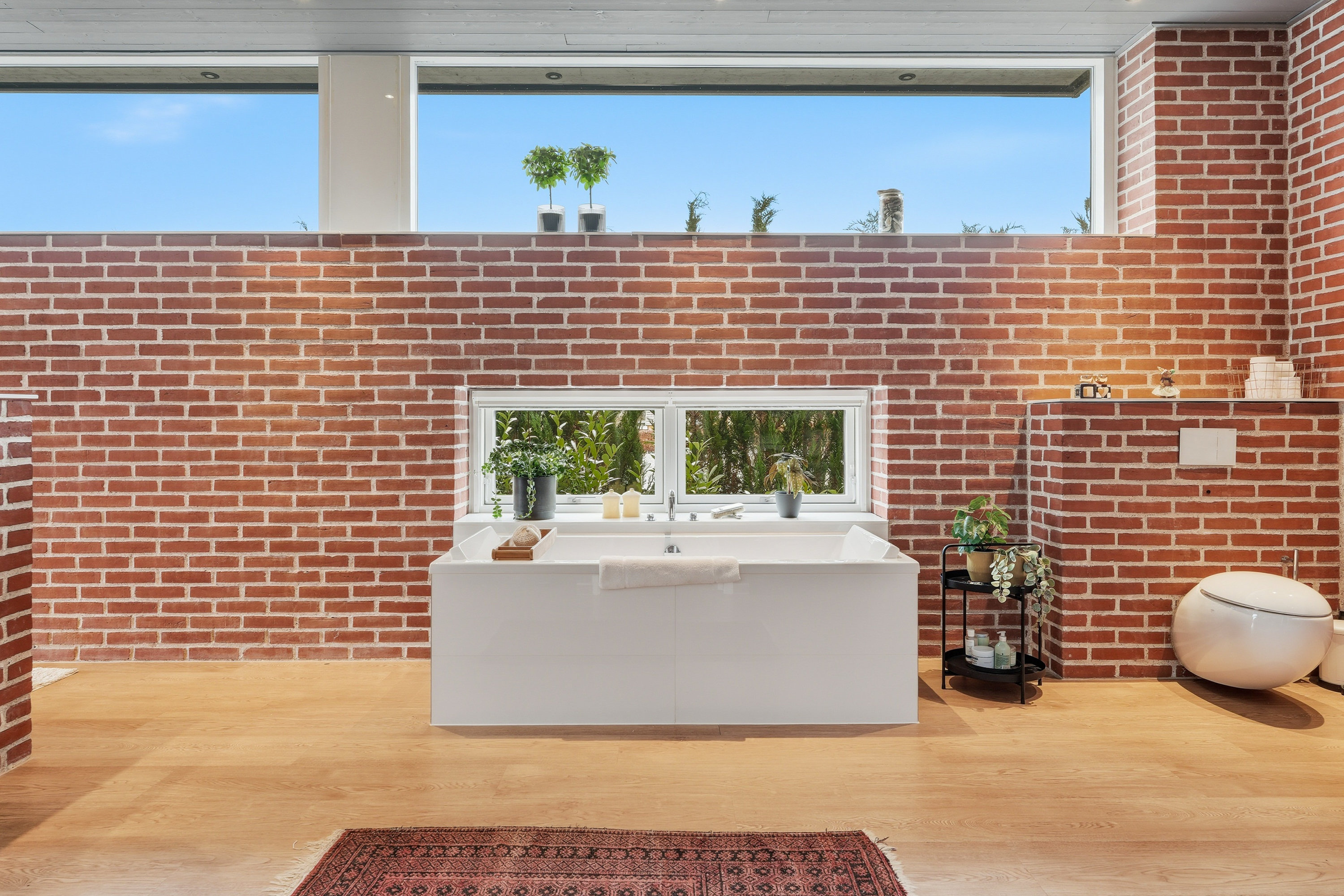 Fremhævet badeværelse billede i fuldskærmstilstand. Billede af Overtvedvej 16, Allesø, 5270 Odense N