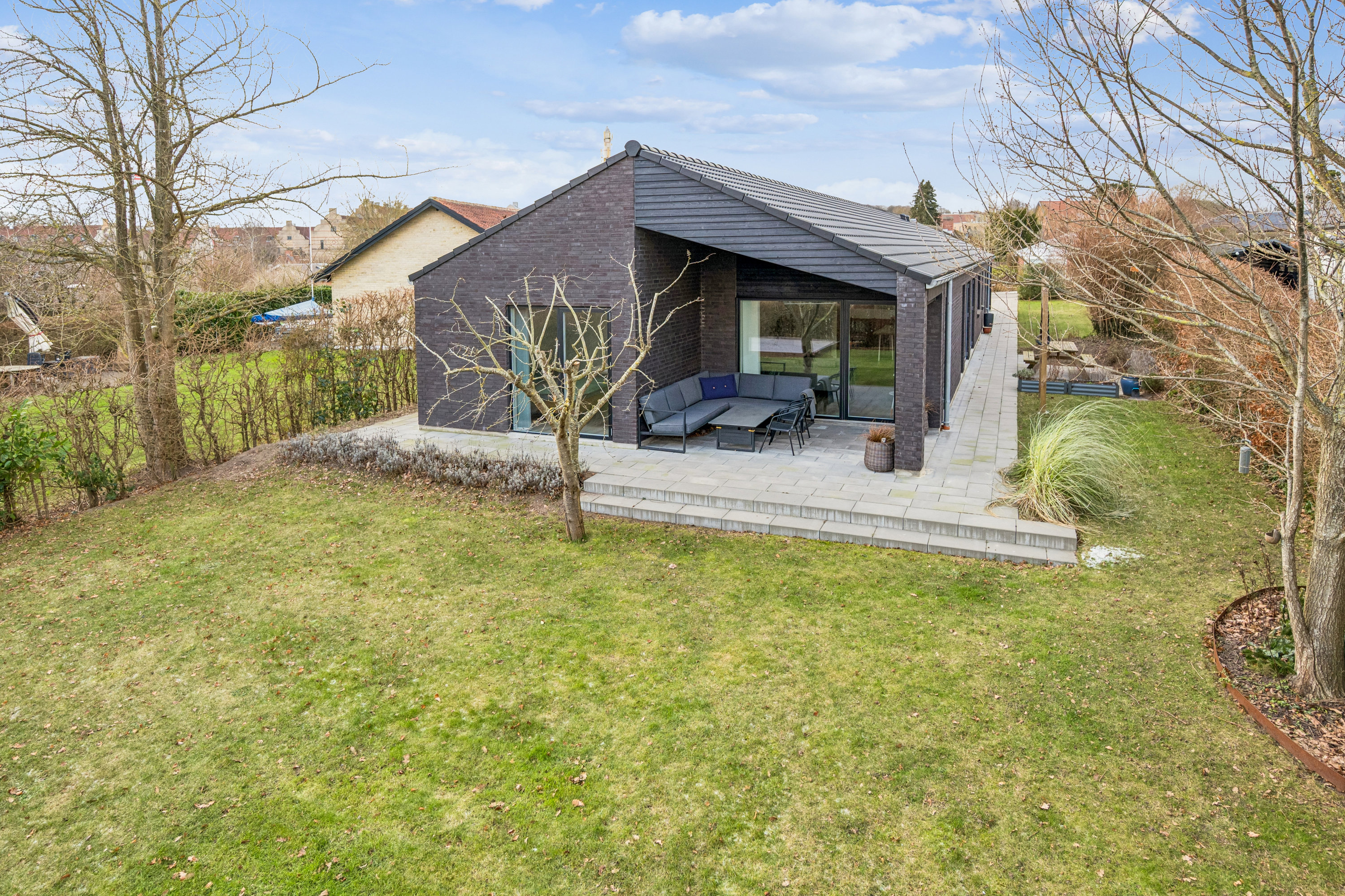 Fremhævet andet billede i fuldskærmstilstand. Billede af Firkløvervej 17, 8240 Risskov