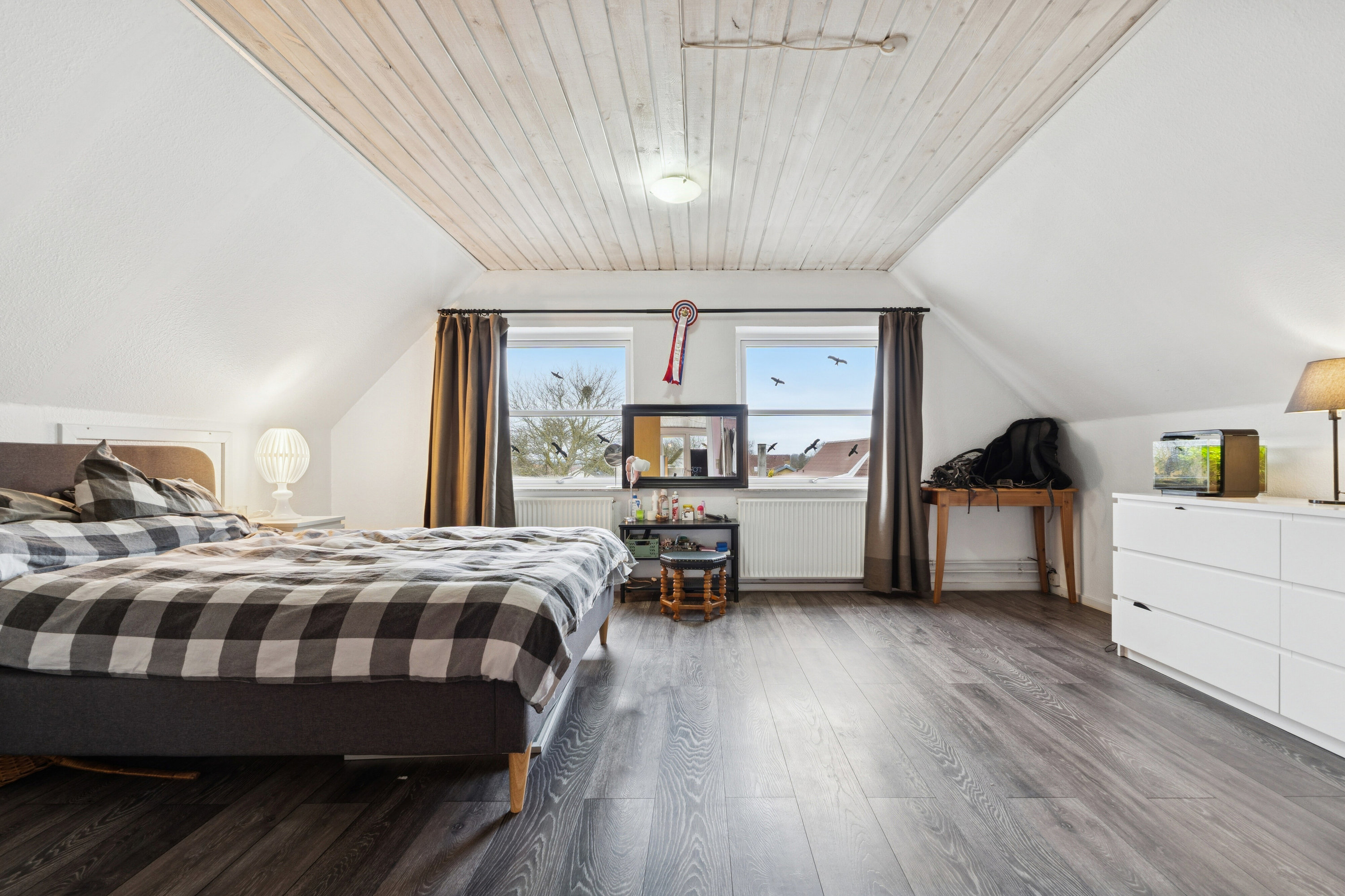 Fremhævet soveværelse billede i fuldskærmstilstand. Billede af Hovmarken 27, Skellerup, 5540 Ullerslev