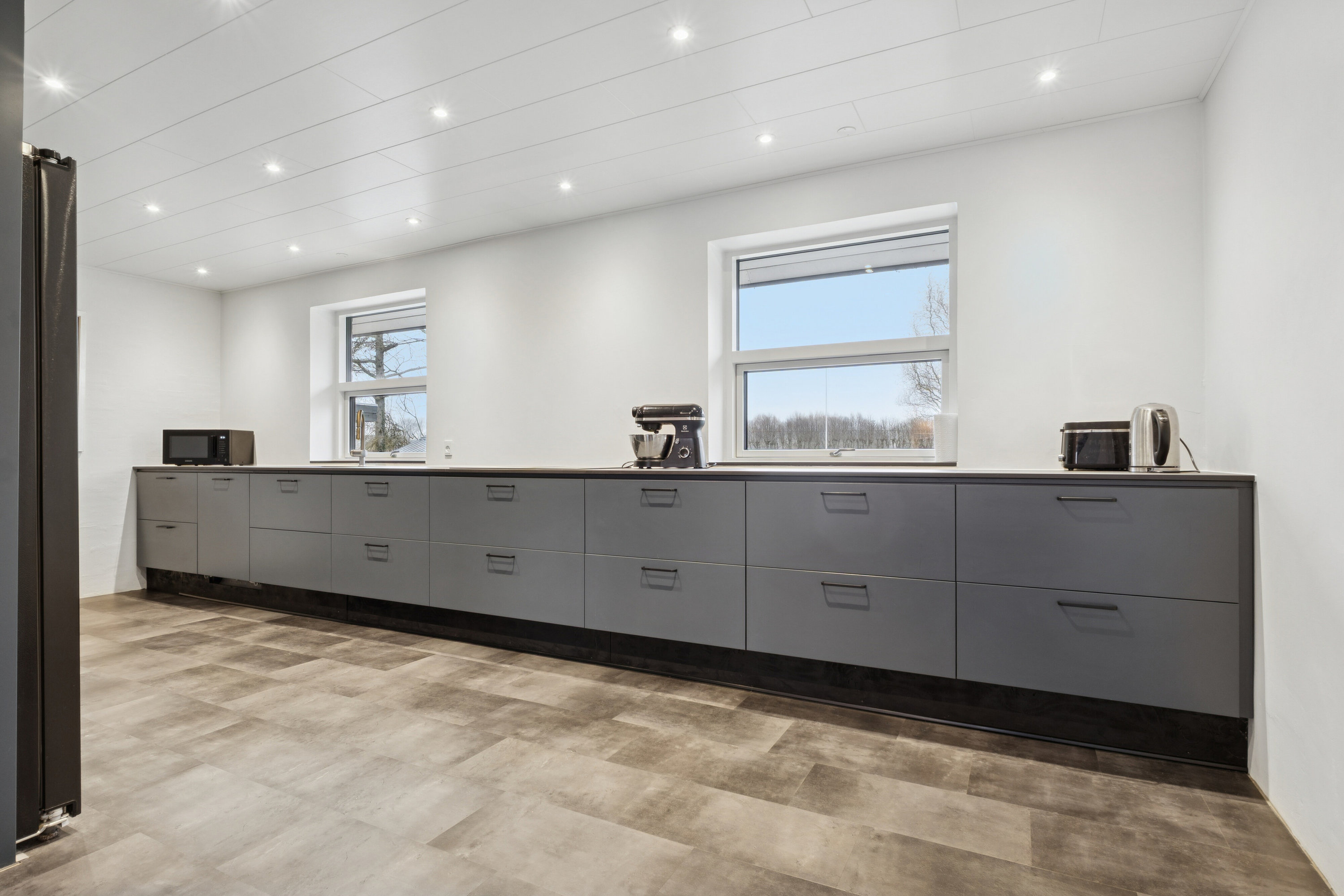 Fremhævet køkken billede i fuldskærmstilstand. Billede af Hovmarken 27, Skellerup, 5540 Ullerslev