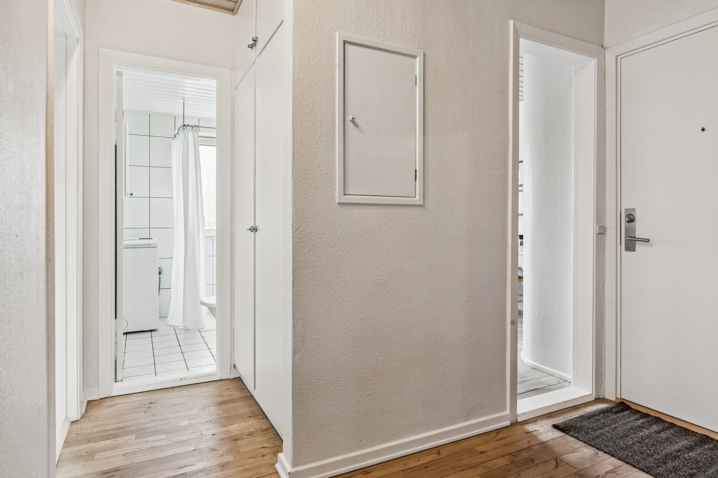 Fremhævet gang billede i fuldskærmstilstand. Billede af Provstejorden 10, st.. tv., 9000 Aalborg