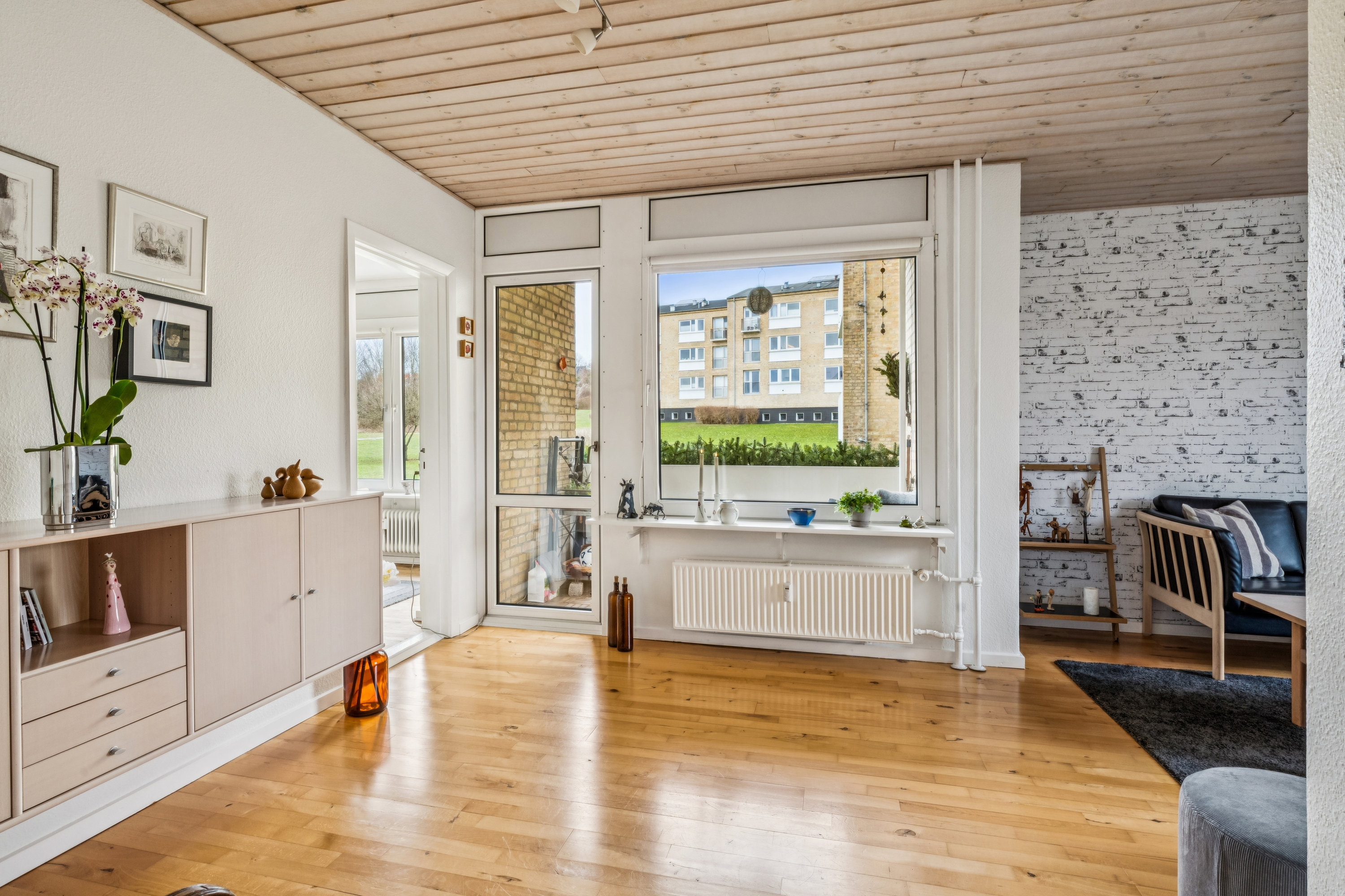 Fremhævet stue billede i fuldskærmstilstand. Billede af Provstejorden 10, st.. tv., 9000 Aalborg