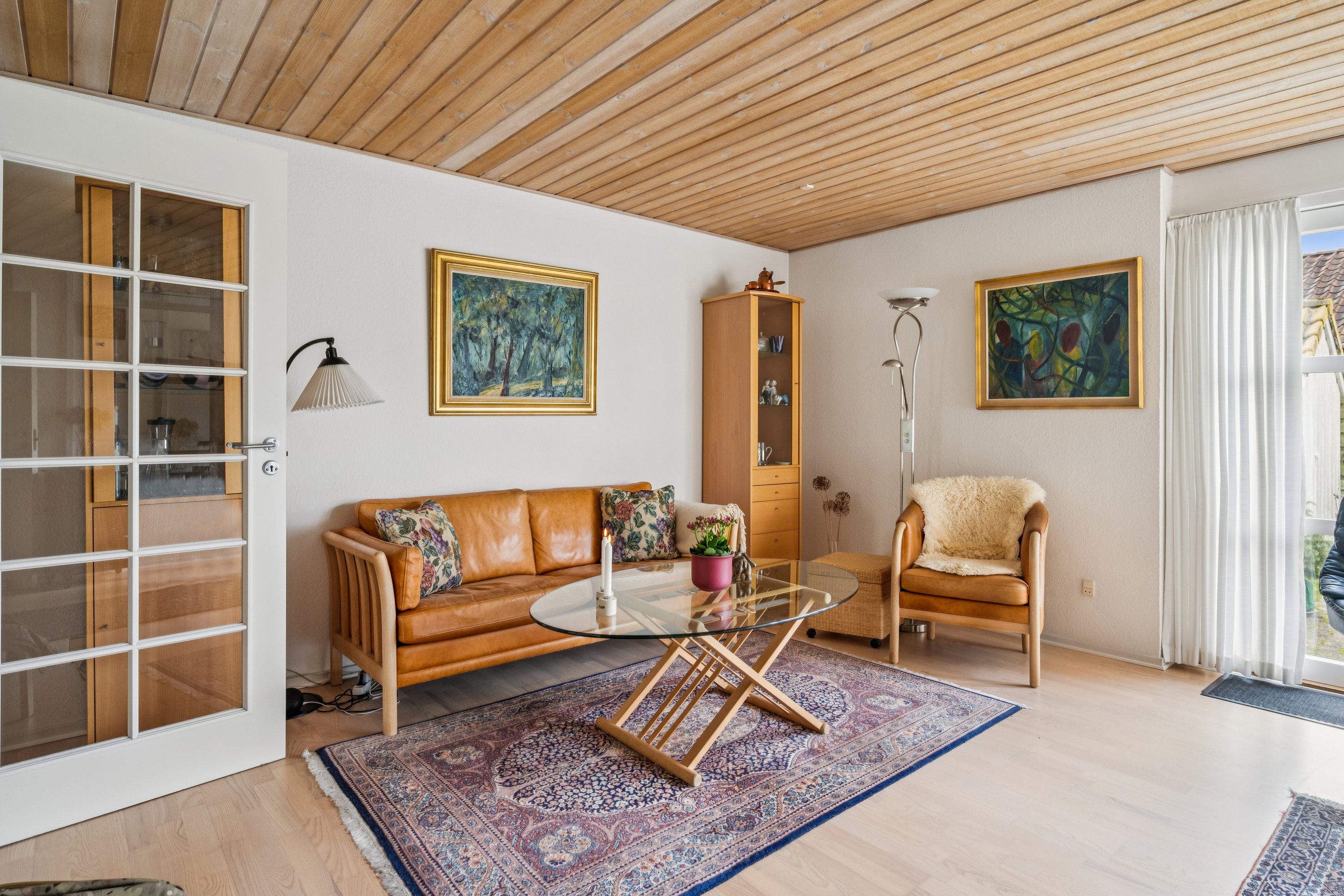 Fremhævet stue billede i fuldskærmstilstand. Billede af Brovej 3, 8250 Egå