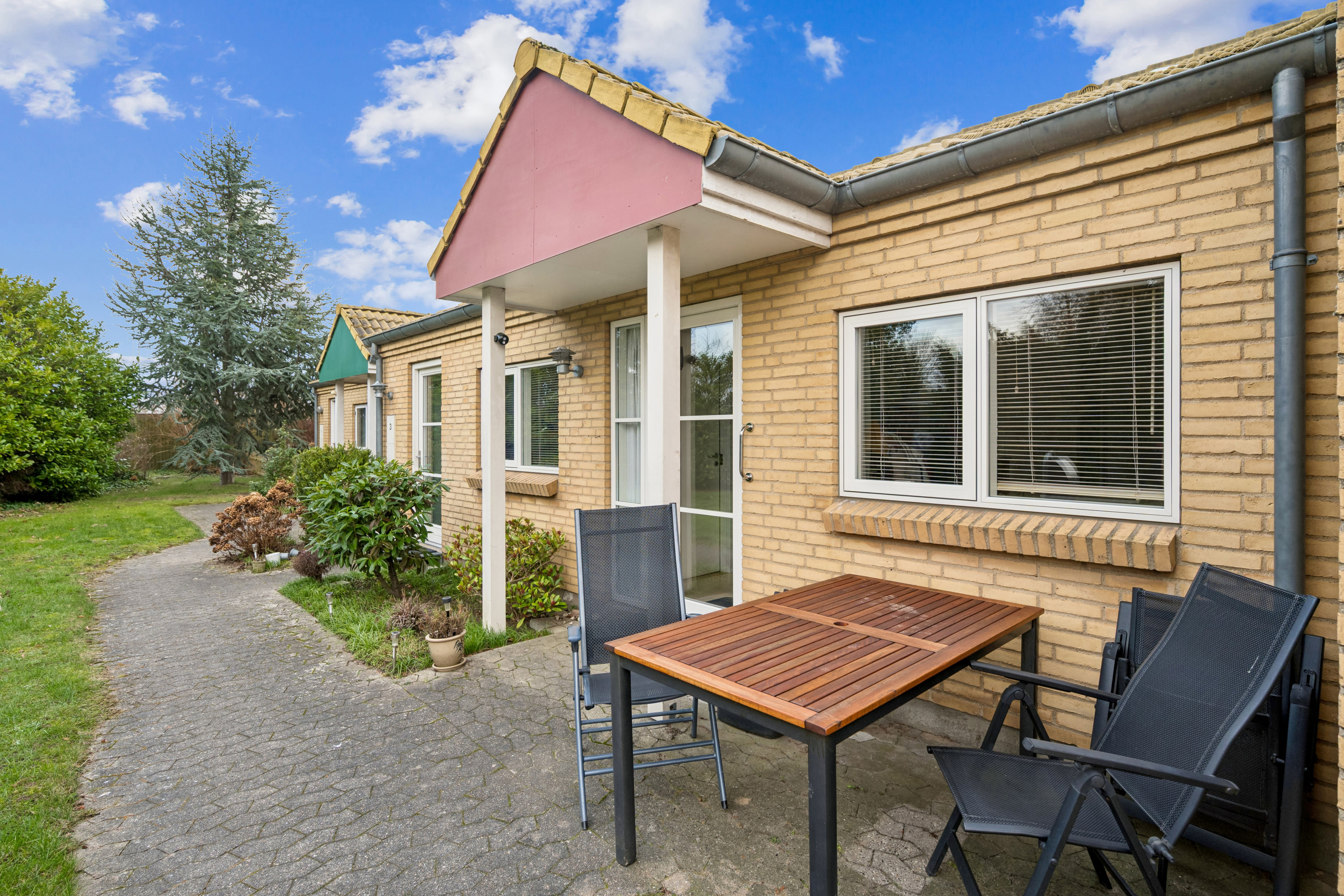 Fremhævet andet billede i fuldskærmstilstand. Billede af Brovej 3, 8250 Egå