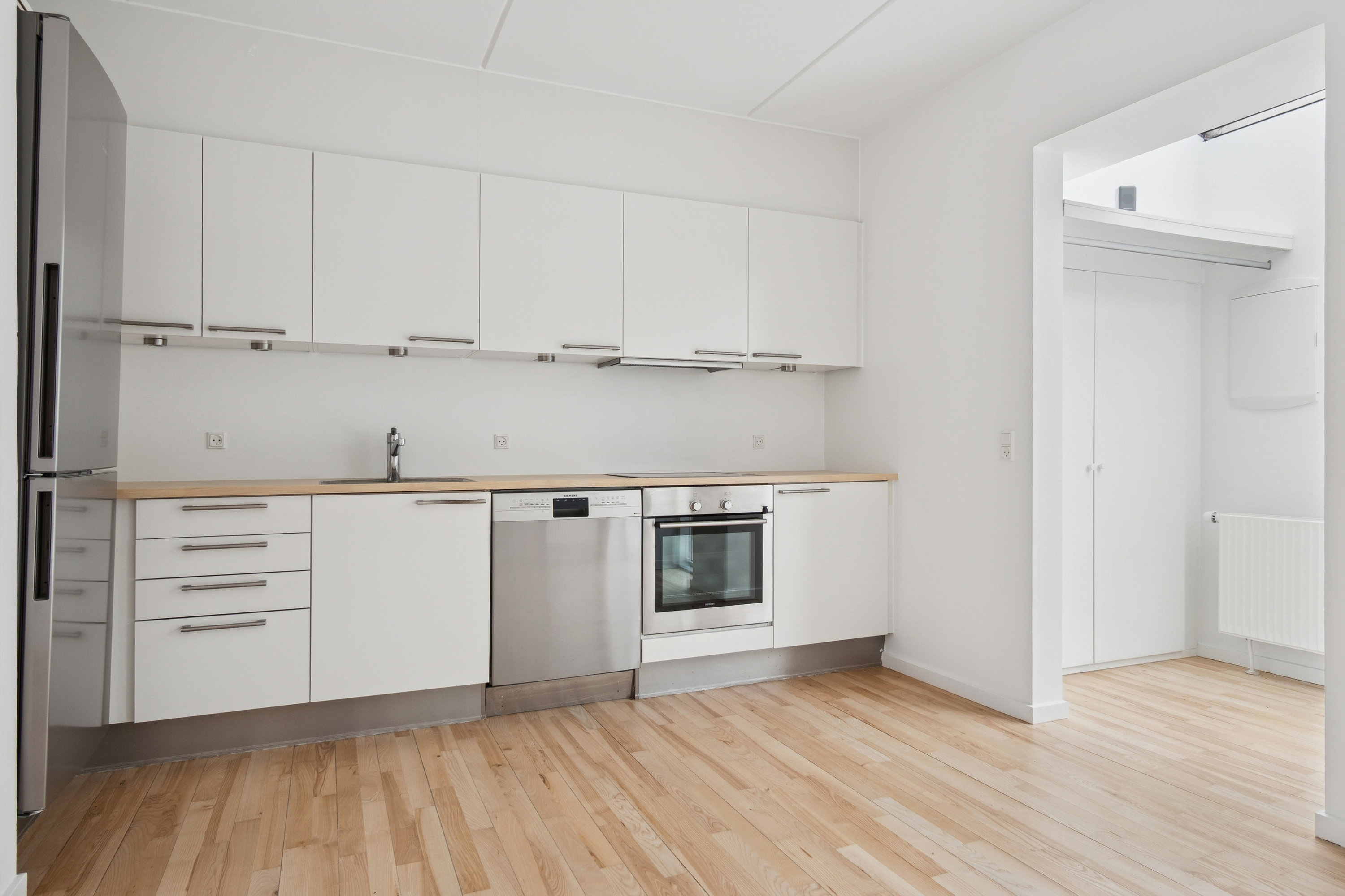 Fremhævet køkken billede i fuldskærmstilstand. Billede af Strandhaven 79, 2665 Vallensbæk Strand