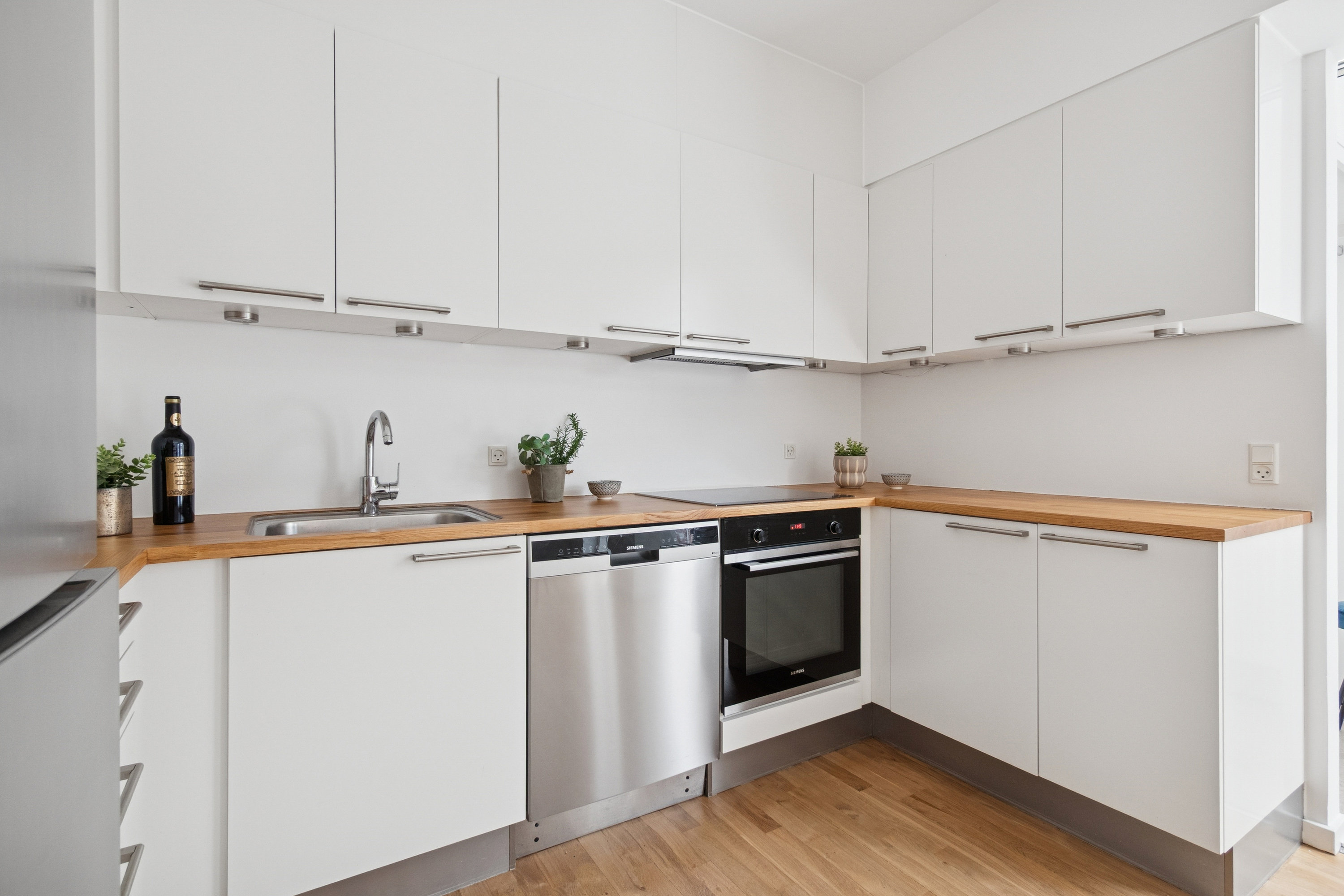 Fremhævet køkken billede i fuldskærmstilstand. Billede af Strandhaven 147, 2665 Vallensbæk Strand