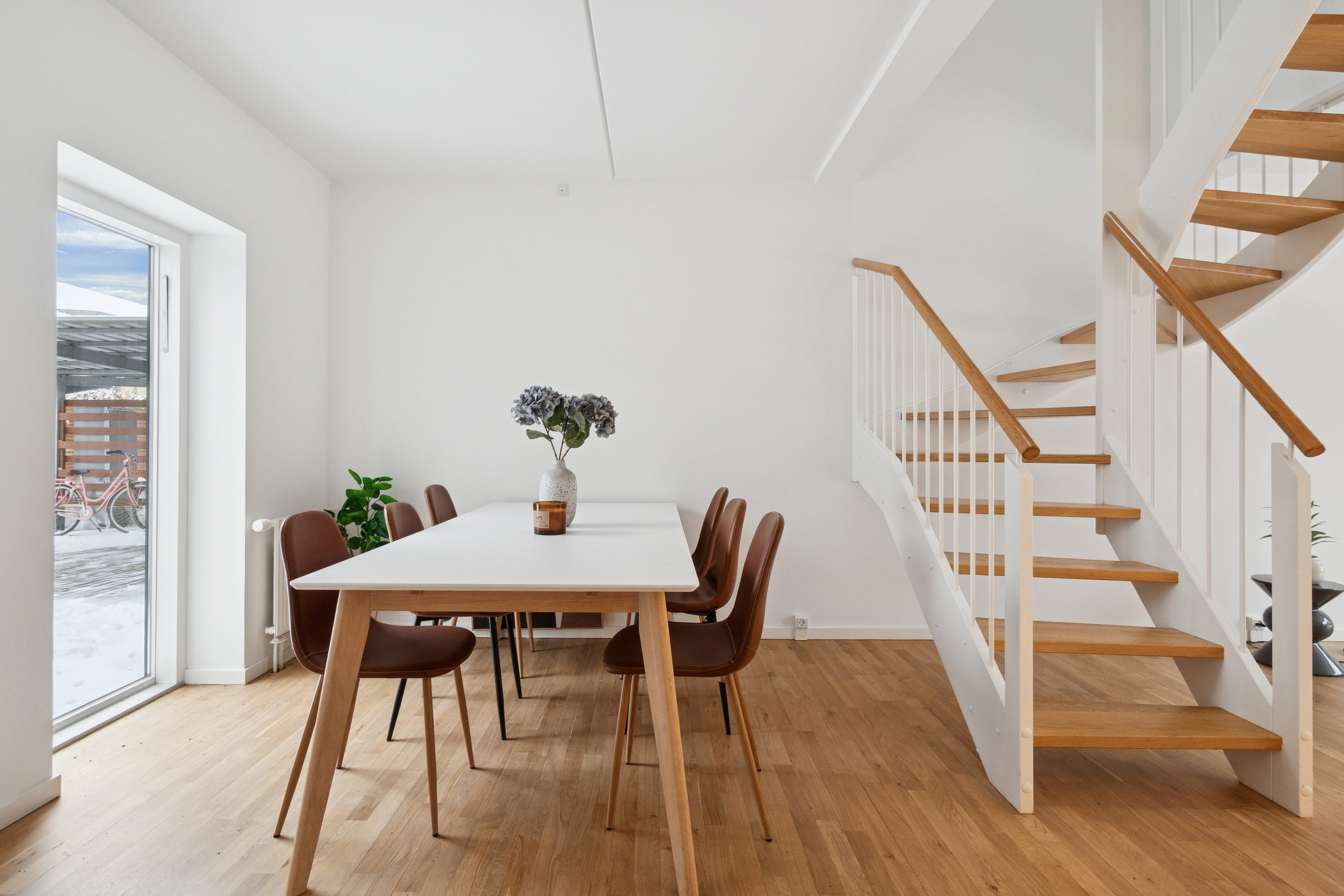 Fremhævet trappe billede i fuldskærmstilstand. Billede af Strandhaven 147, 2665 Vallensbæk Strand