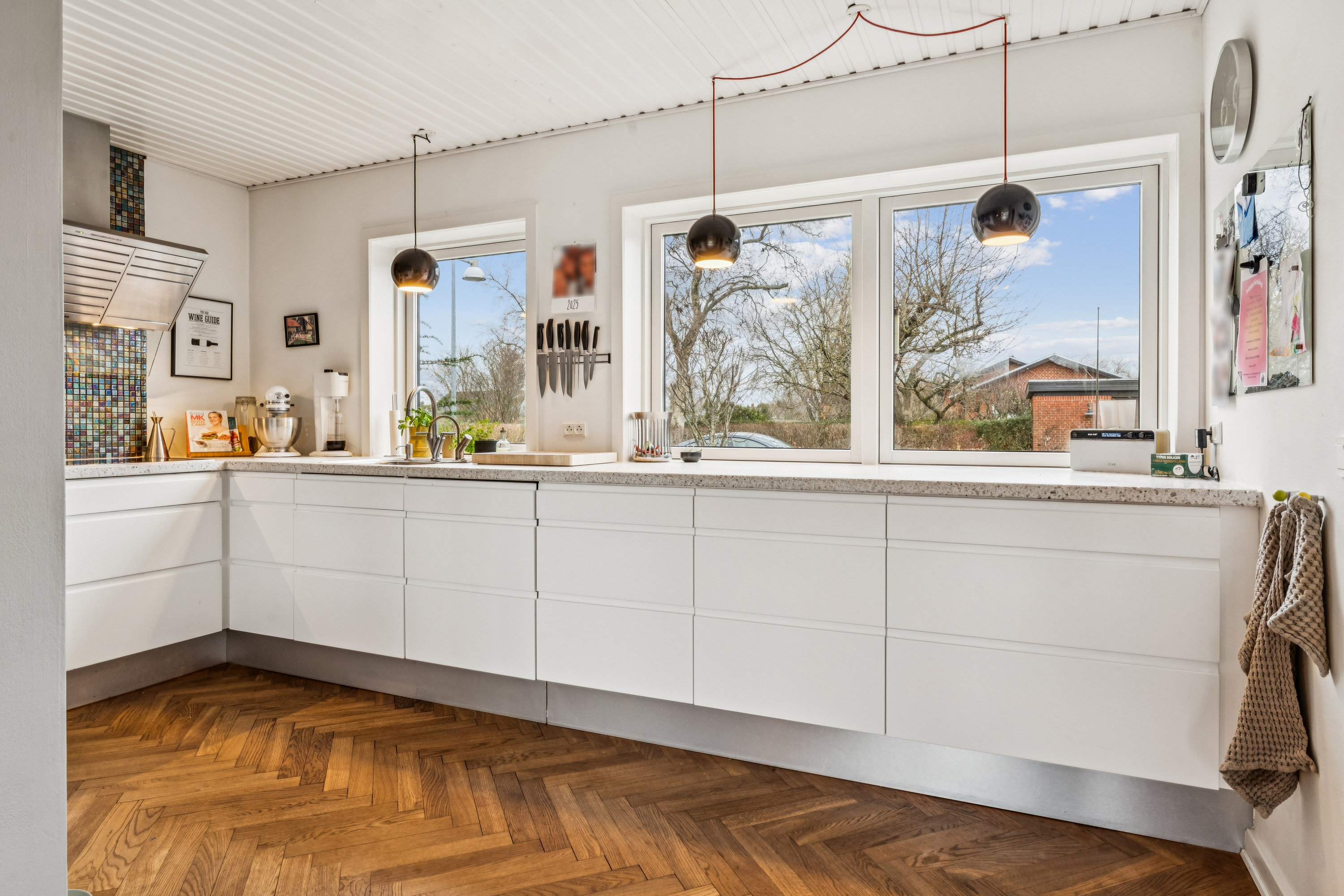 Fremhævet køkken billede i fuldskærmstilstand. Billede af Pernillevej 2, Hasseris, 9000 Aalborg