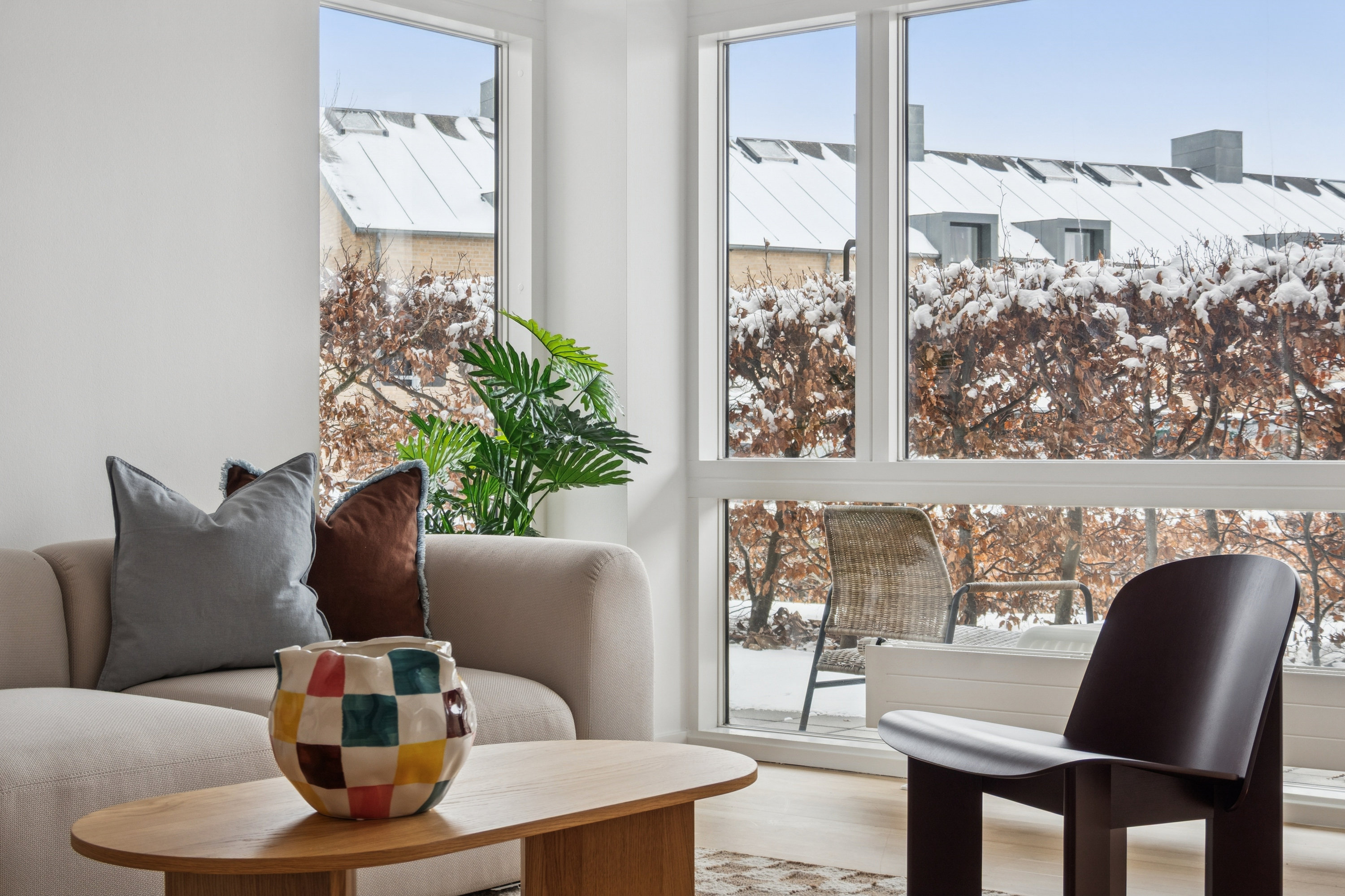 Fremhævet stue billede i fuldskærmstilstand. Billede af Åsvinget 26, st.. tv., 2665 Vallensbæk Strand