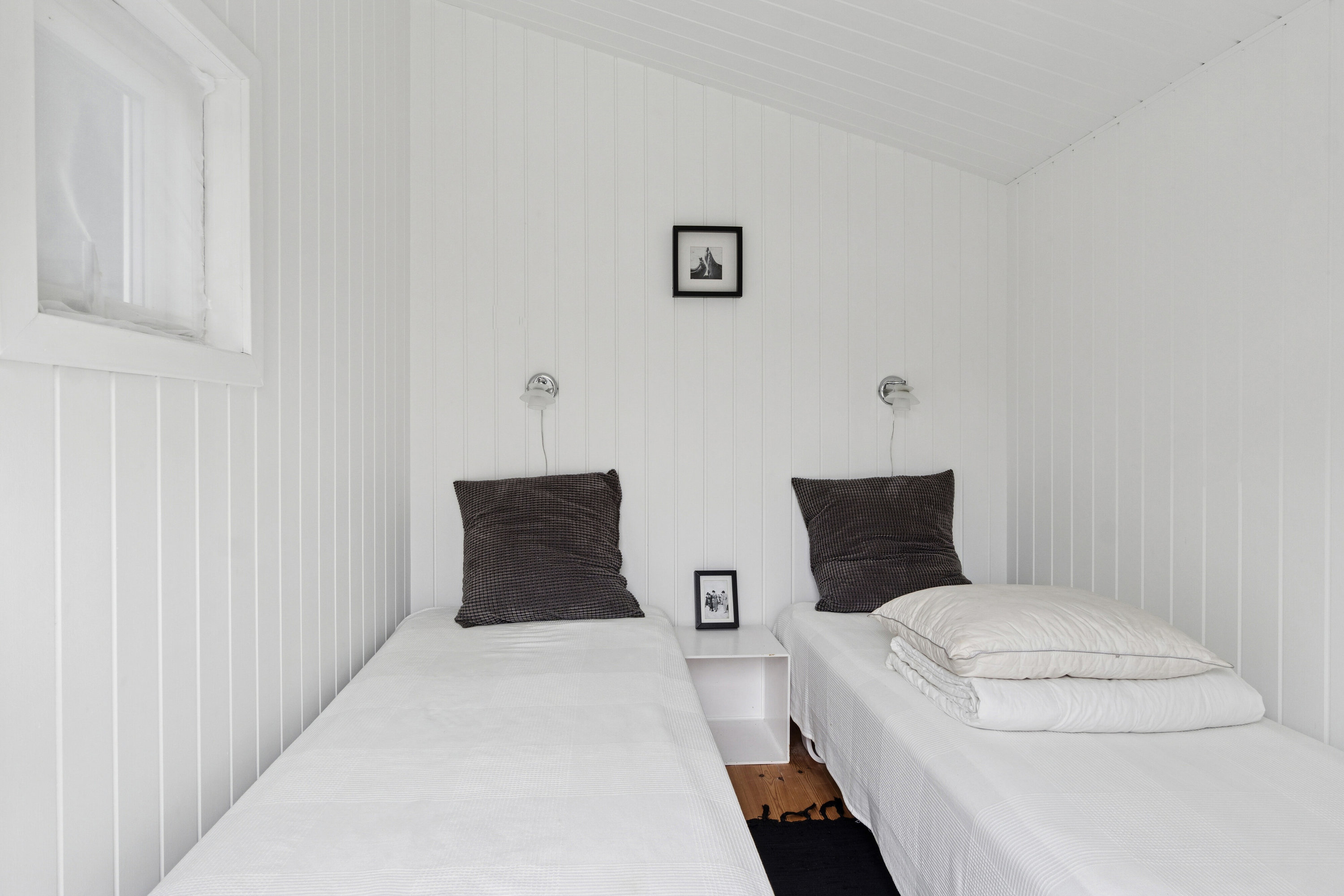 Fremhævet soveværelse billede i fuldskærmstilstand. Billede af Saturnvej 24, Højby Lyng, 4573 Højby