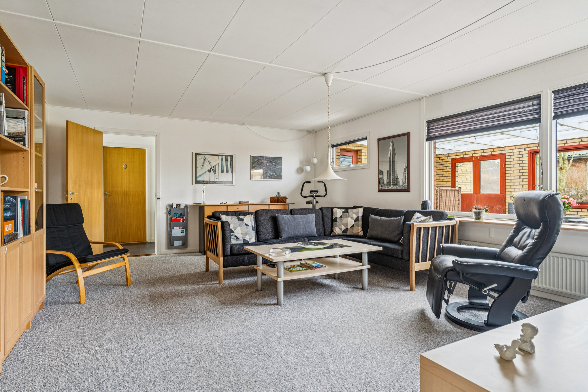 Fremhævet stue billede i fuldskærmstilstand. Billede af Pilevænget 57, 8990 Fårup