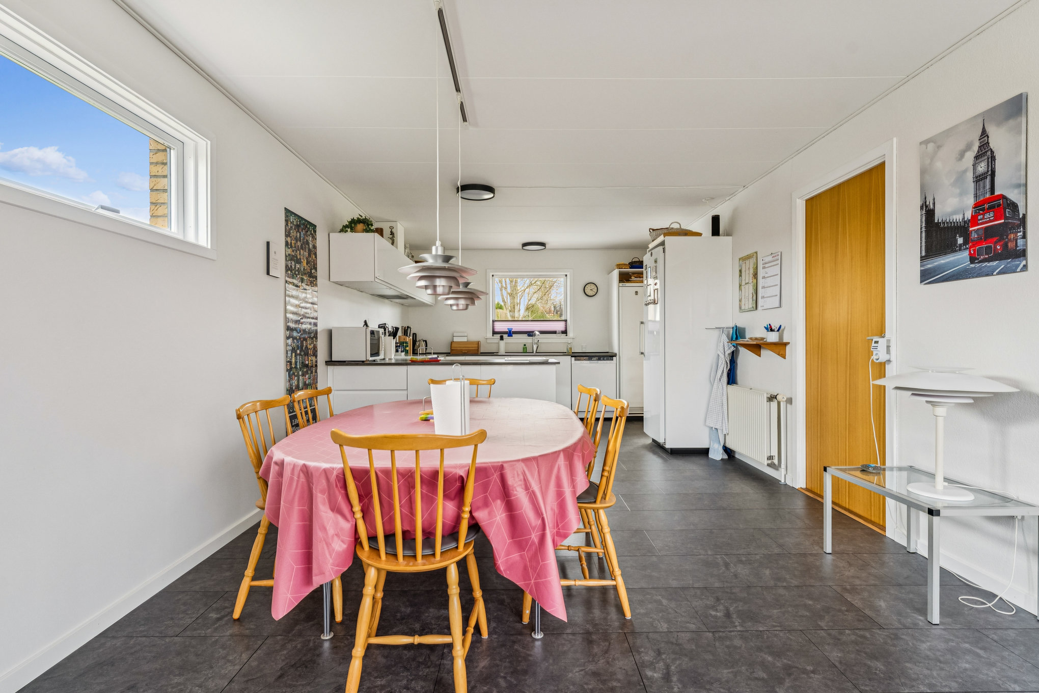 Fremhævet køkken billede i fuldskærmstilstand. Billede af Pilevænget 57, 8990 Fårup