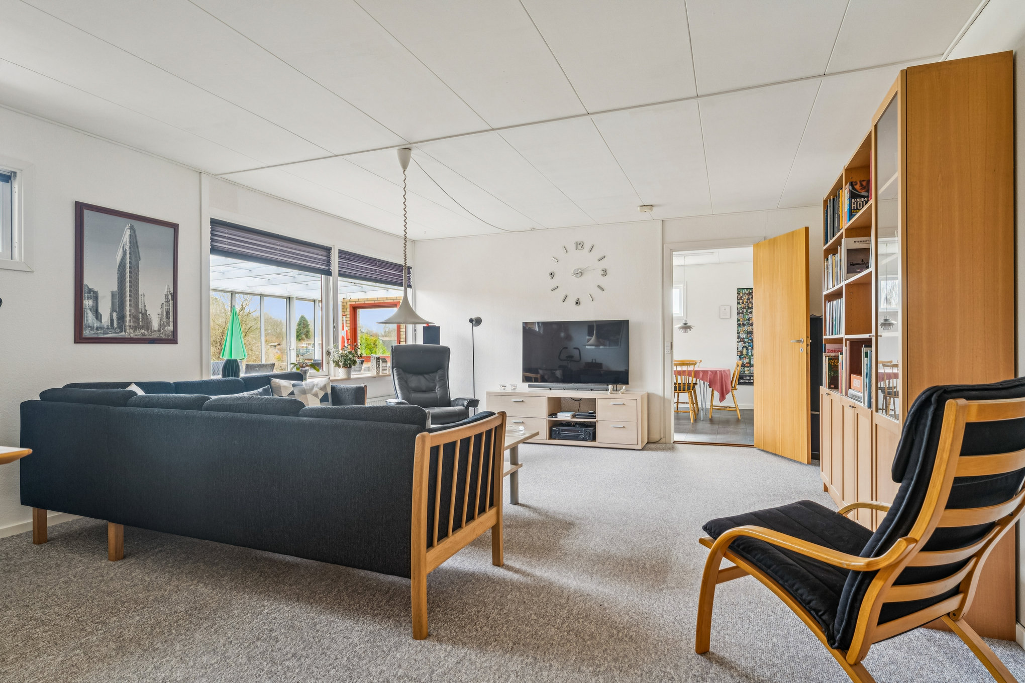 Fremhævet stue billede i fuldskærmstilstand. Billede af Pilevænget 57, 8990 Fårup