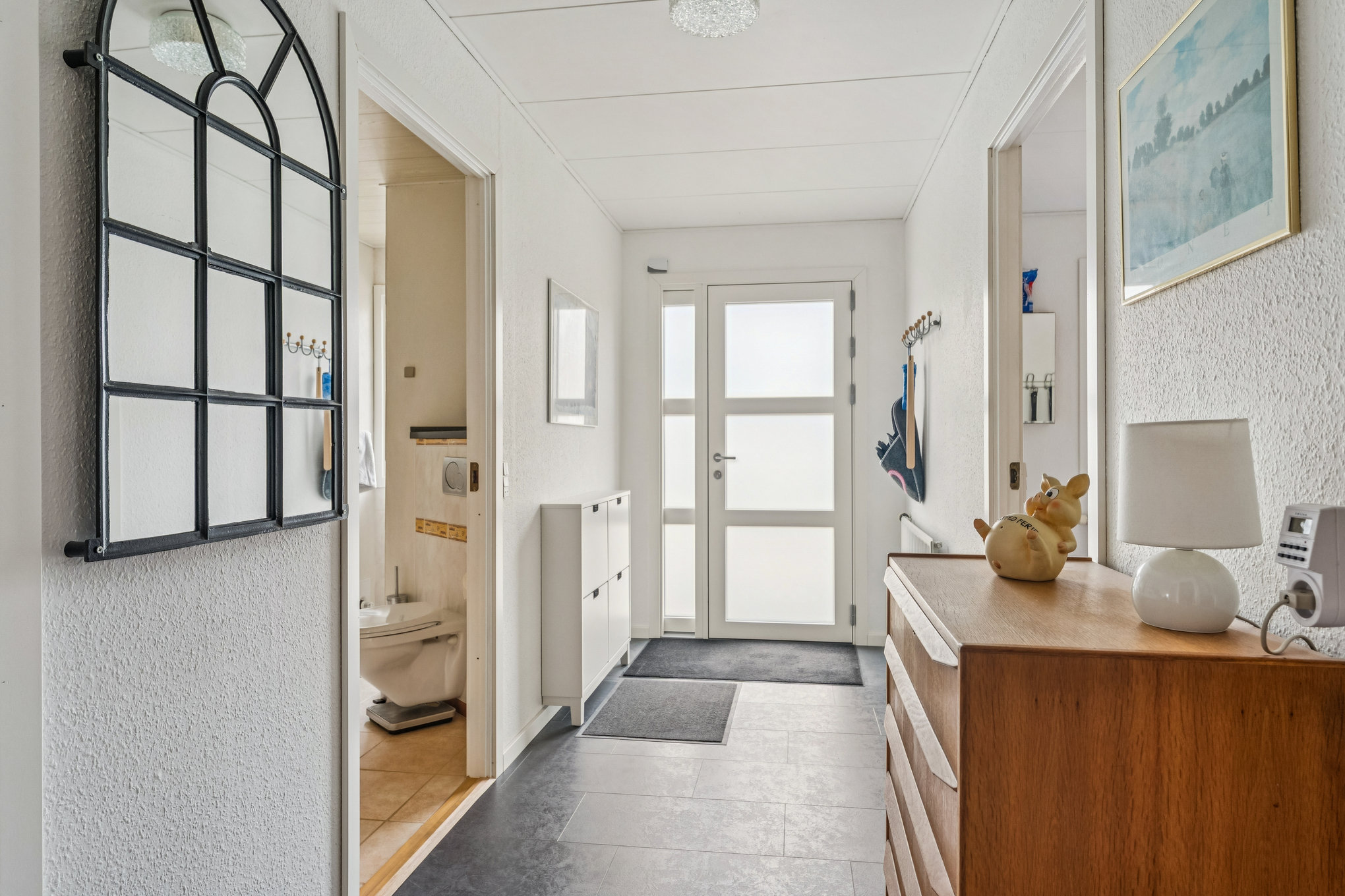 Fremhævet gang billede i fuldskærmstilstand. Billede af Pilevænget 57, 8990 Fårup