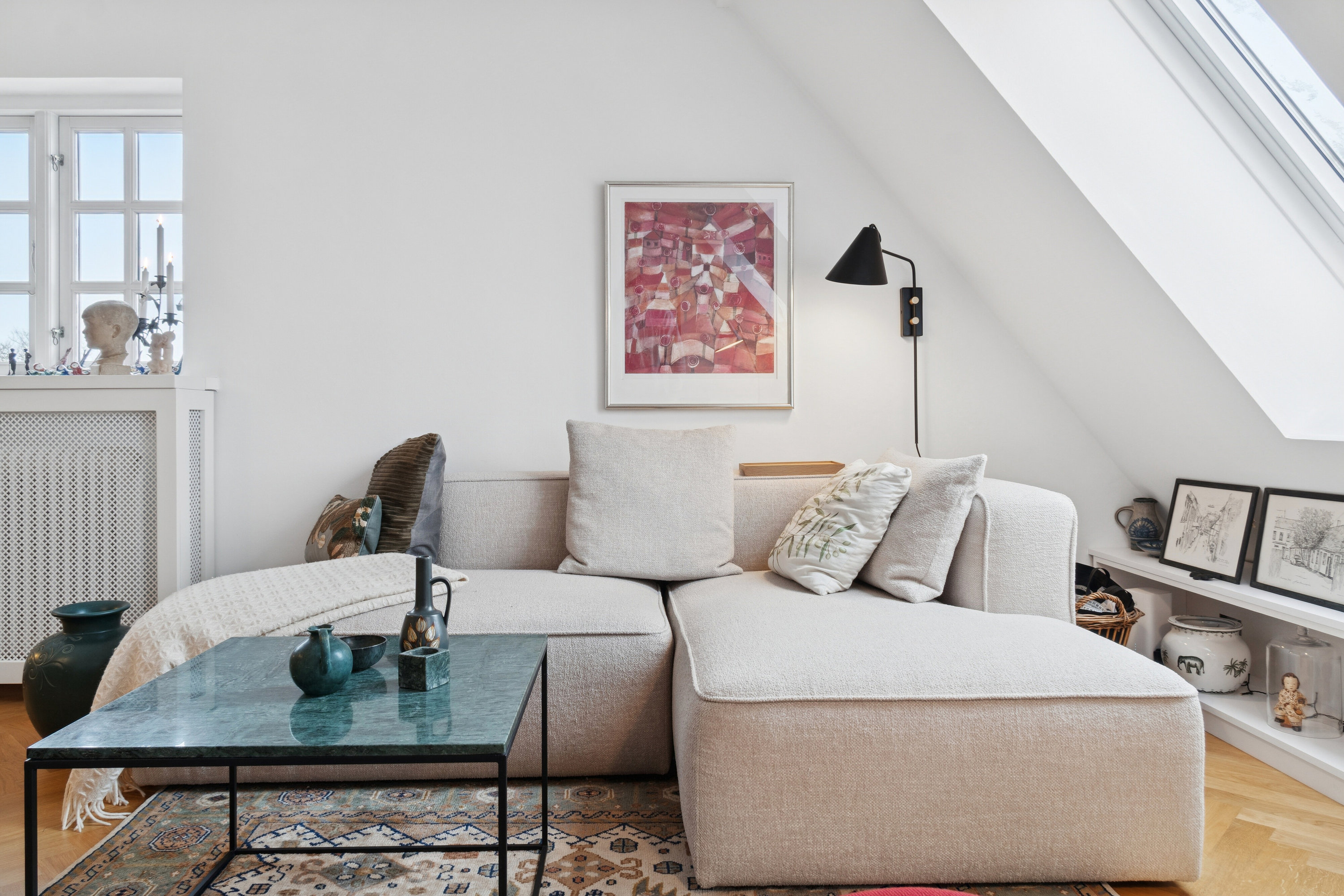 Fremhævet stue billede i fuldskærmstilstand. Billede af Kornerups Vænge 6, 3. th., 4000 Roskilde