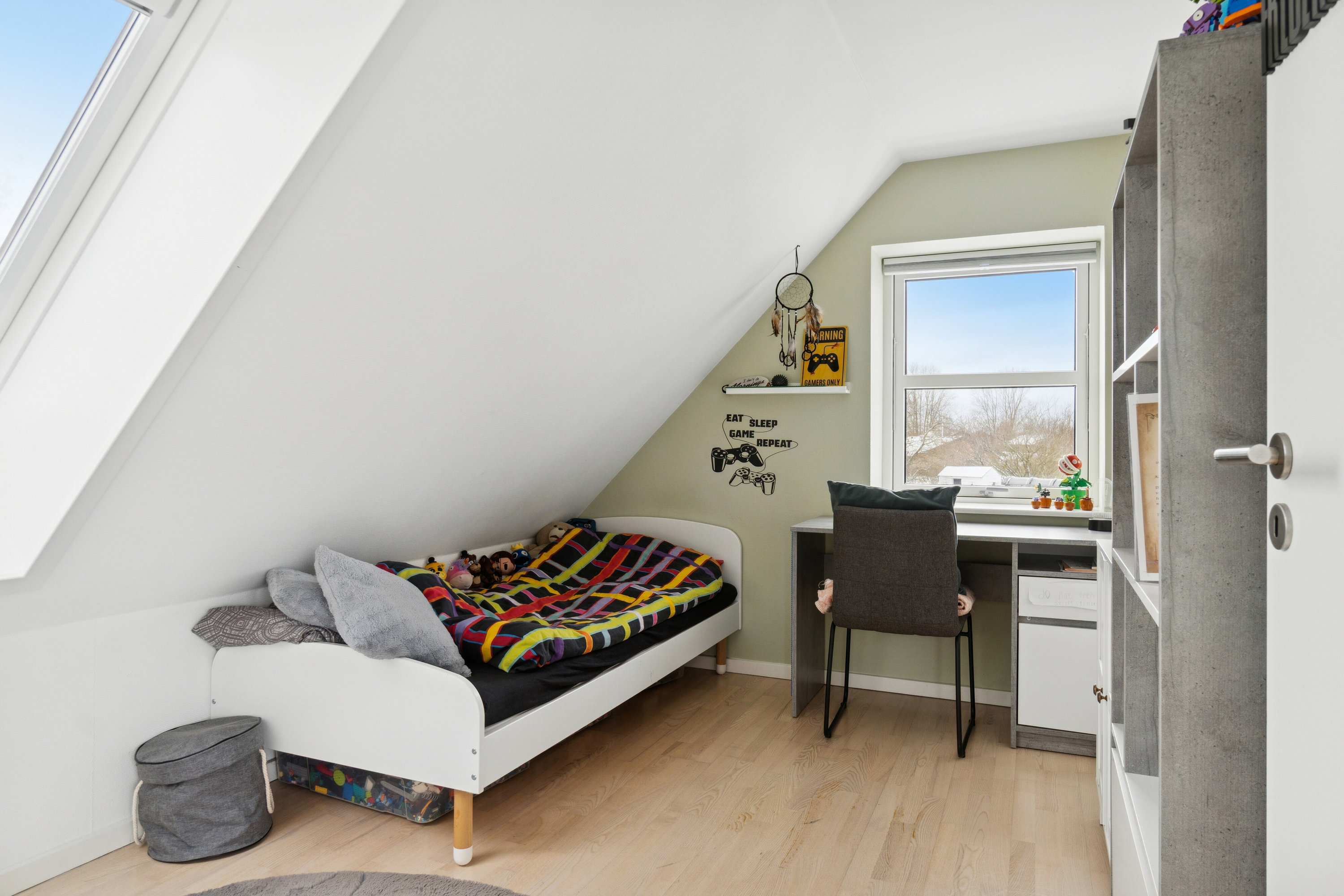 Fremhævet værelse billede i fuldskærmstilstand. Billede af Saturnvej 24, 4200 Slagelse