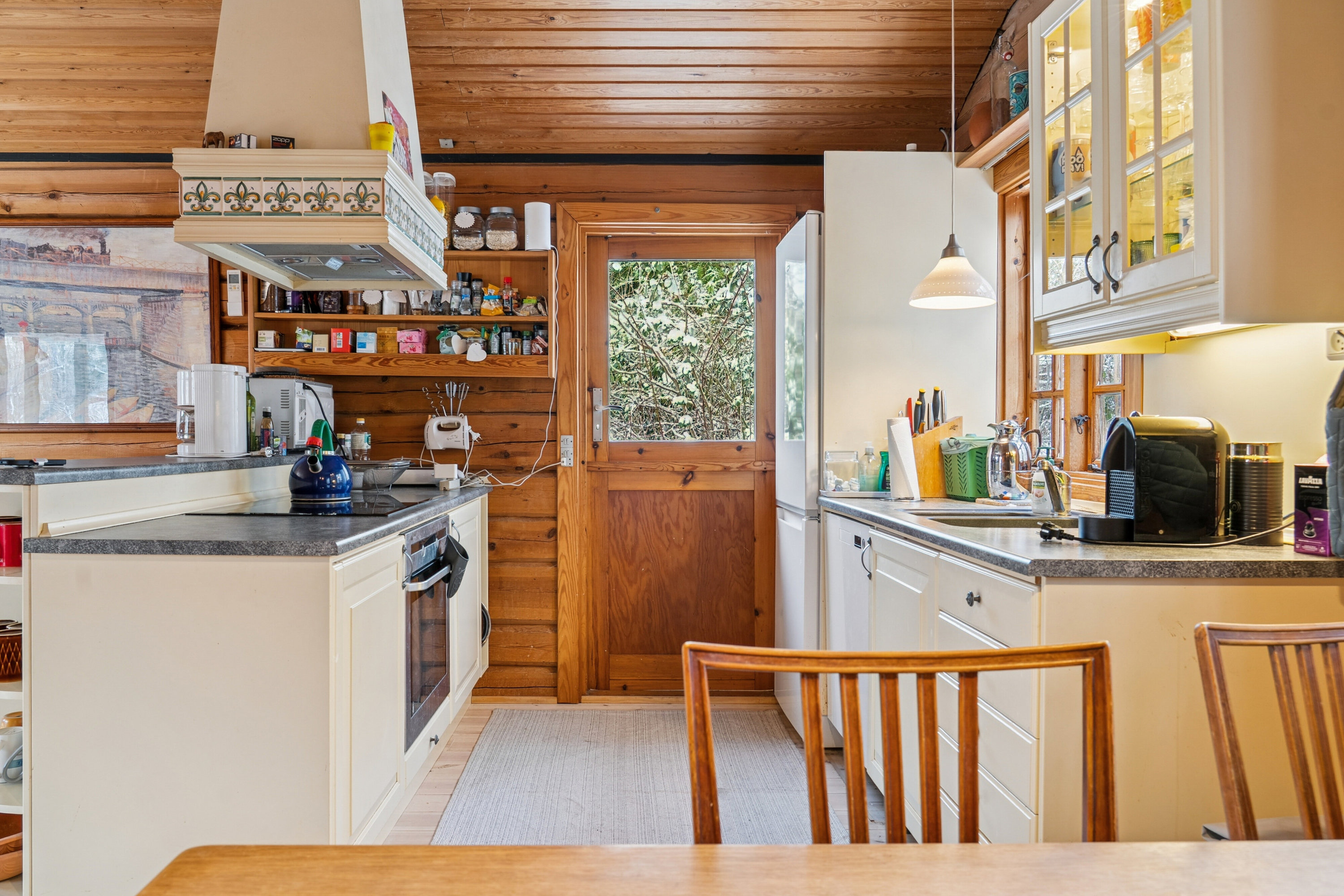 Fremhævet køkken billede i fuldskærmstilstand. Billede af Hybenvej 24, 3100 Hornbæk