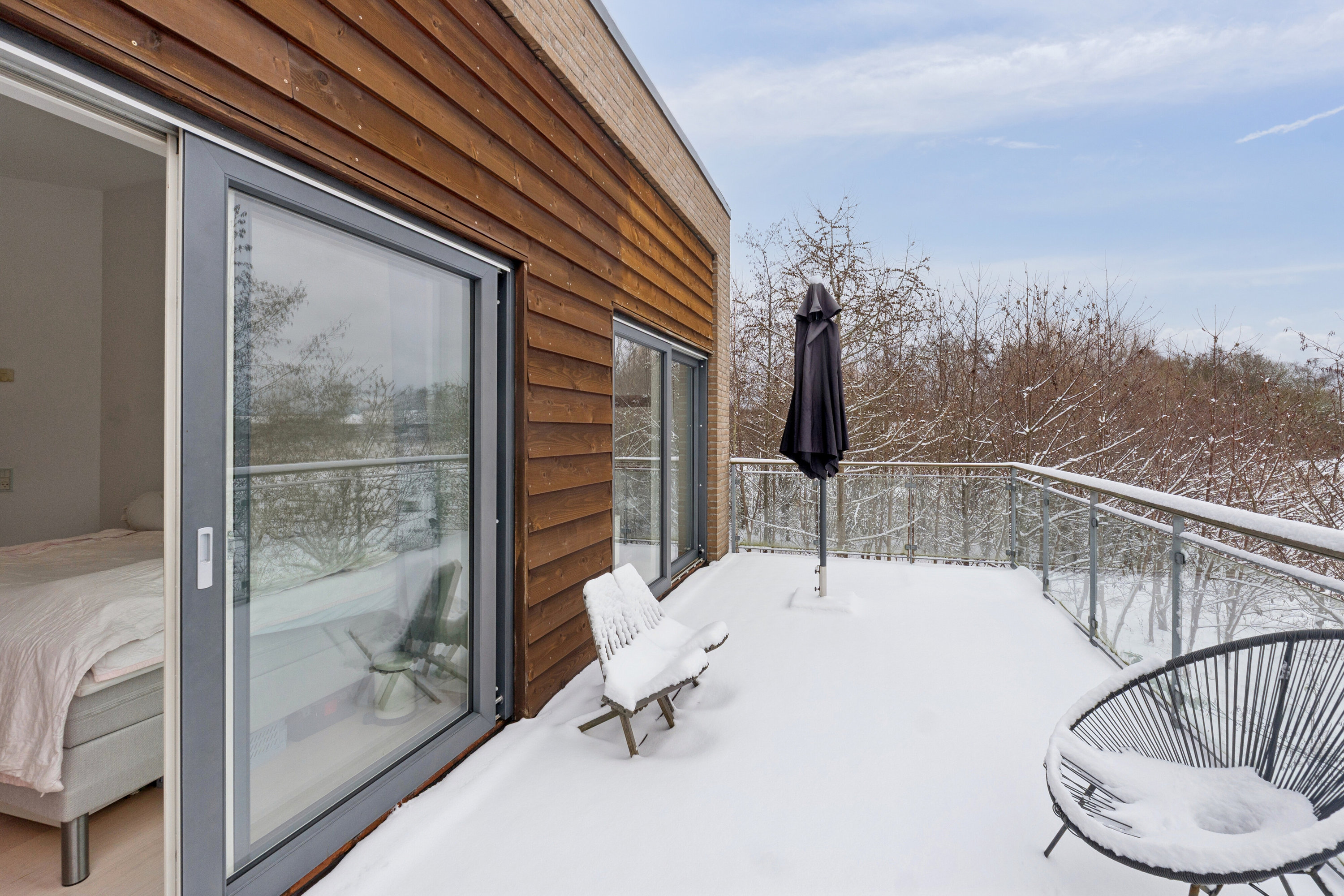 Fremhævet altan billede i fuldskærmstilstand. Billede af Stisager 88A, 2600 Glostrup