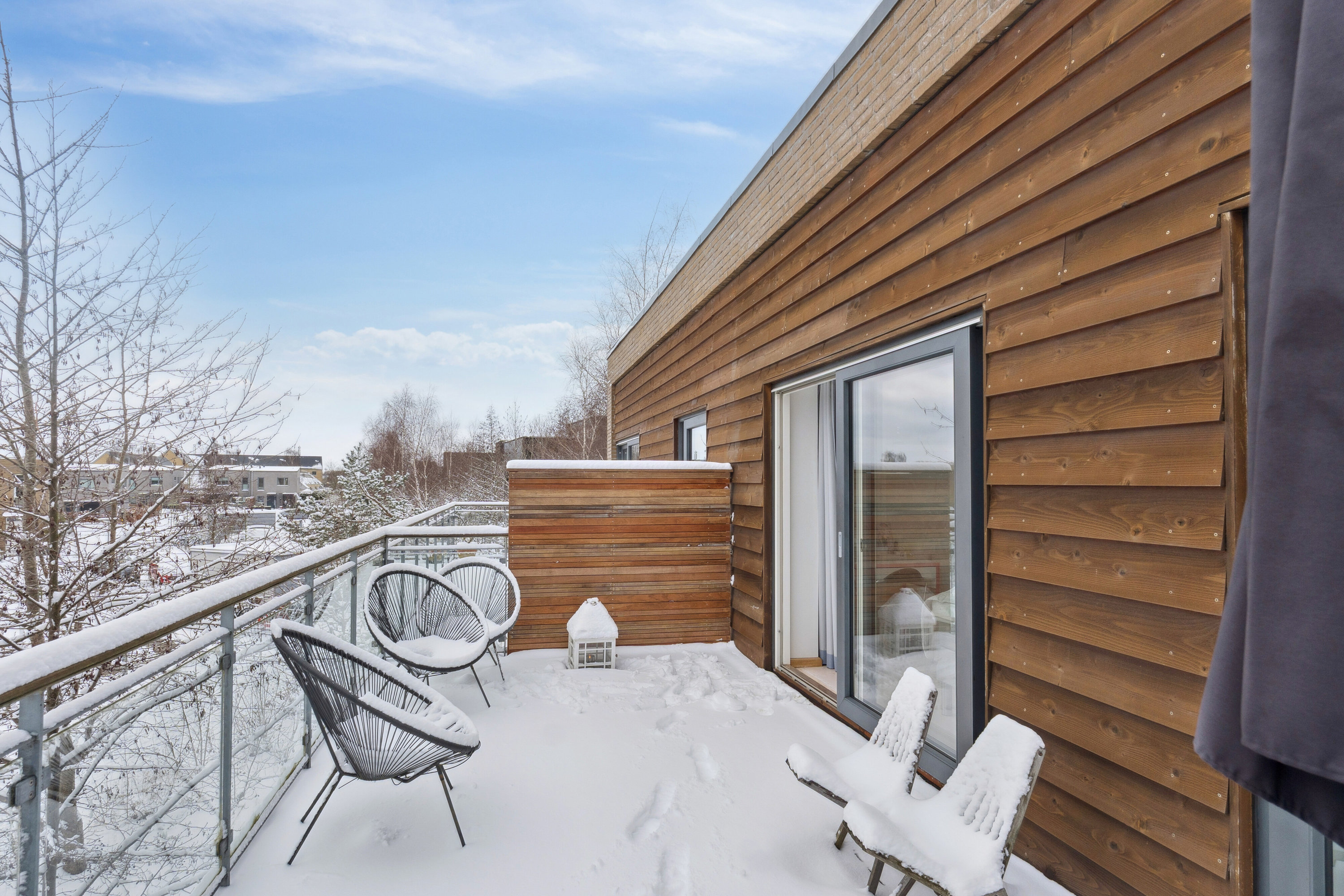 Fremhævet altan billede i fuldskærmstilstand. Billede af Stisager 88A, 2600 Glostrup