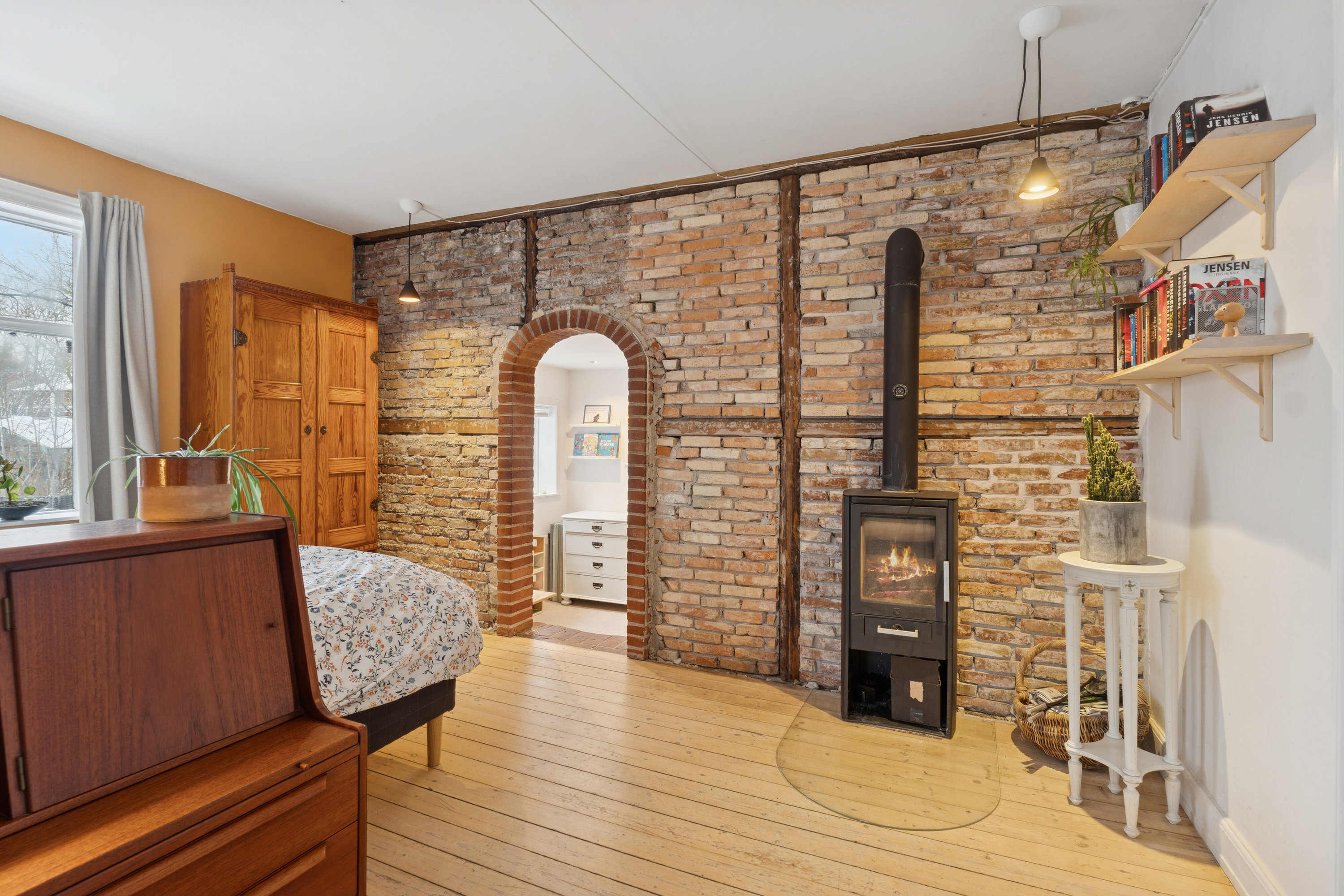 Fremhævet soveværelse billede i fuldskærmstilstand. Billede af Jyllingevej 175, 2610 Rødovre