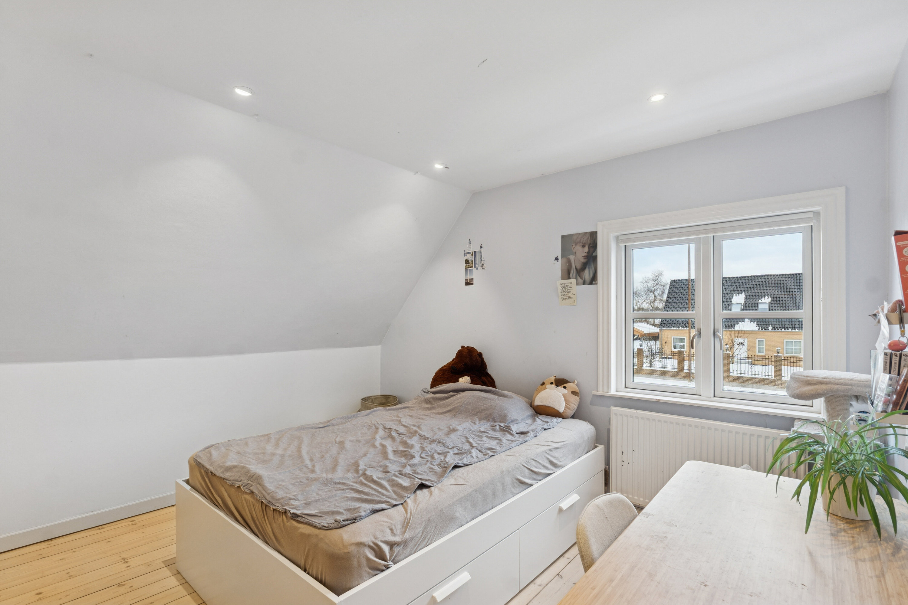 Fremhævet soveværelse billede i fuldskærmstilstand. Billede af Jyllingevej 175, 2610 Rødovre