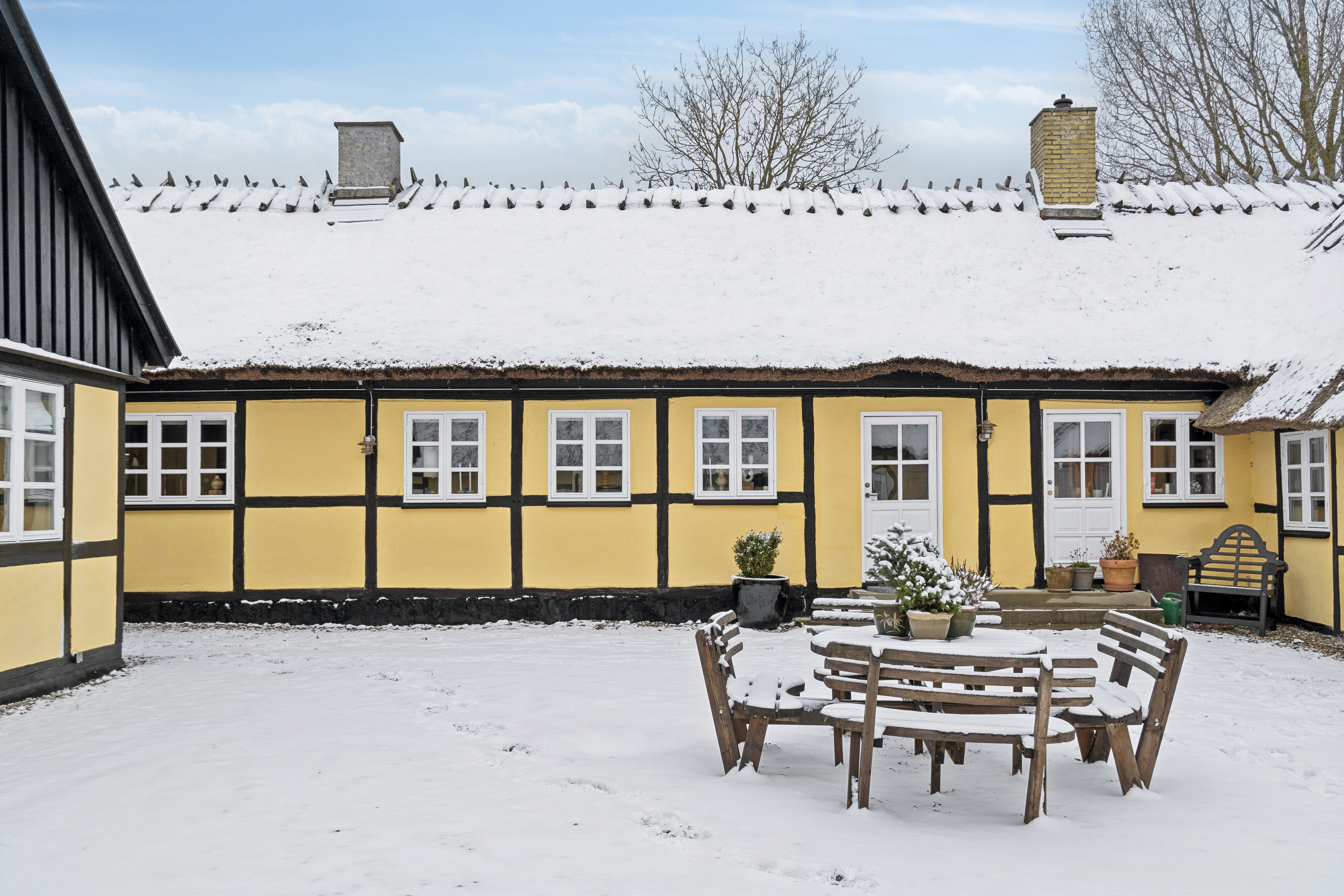 Fremhævet terrasse billede i fuldskærmstilstand. Billede af Kattinge Bygade 3A, Kattinge, 4000 Roskilde