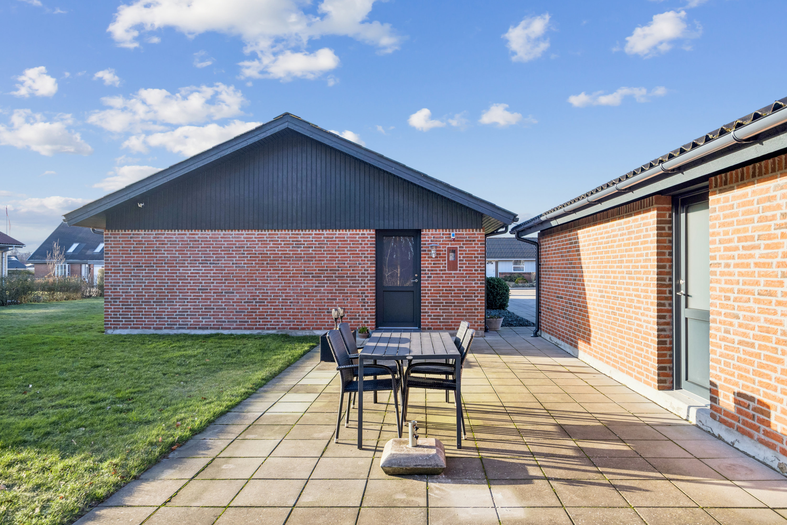 Fremhævet terrasse billede i fuldskærmstilstand. Billede af Hirsehaven 15, Ulsted, 9370 Hals