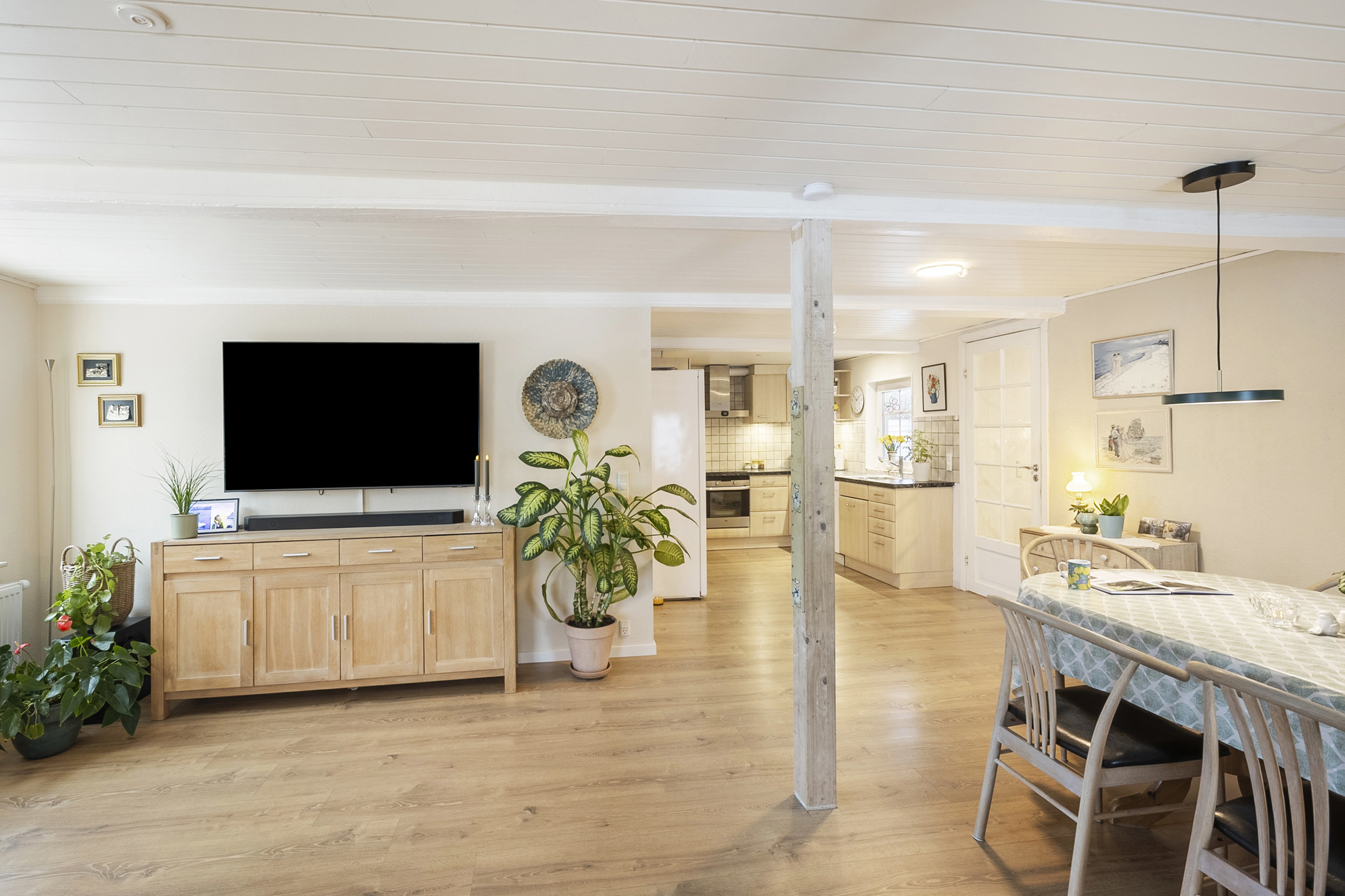 Fremhævet spisestue billede i fuldskærmstilstand. Billede af Skolegade 6, Kliplev, 6200 Aabenraa