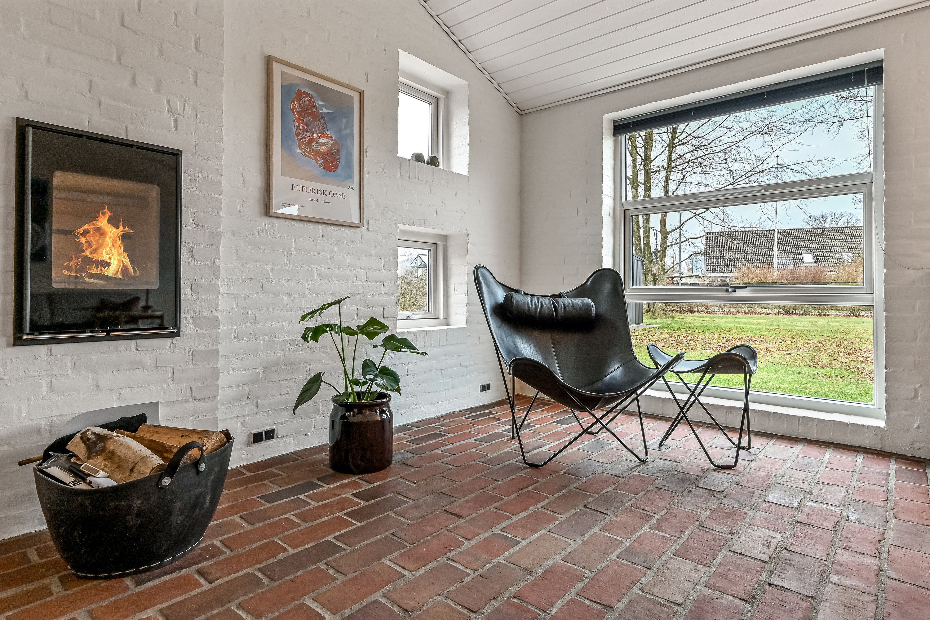 Fremhævet stue billede i fuldskærmstilstand. Billede af Præstegårdvænget 19, 7451 Sunds