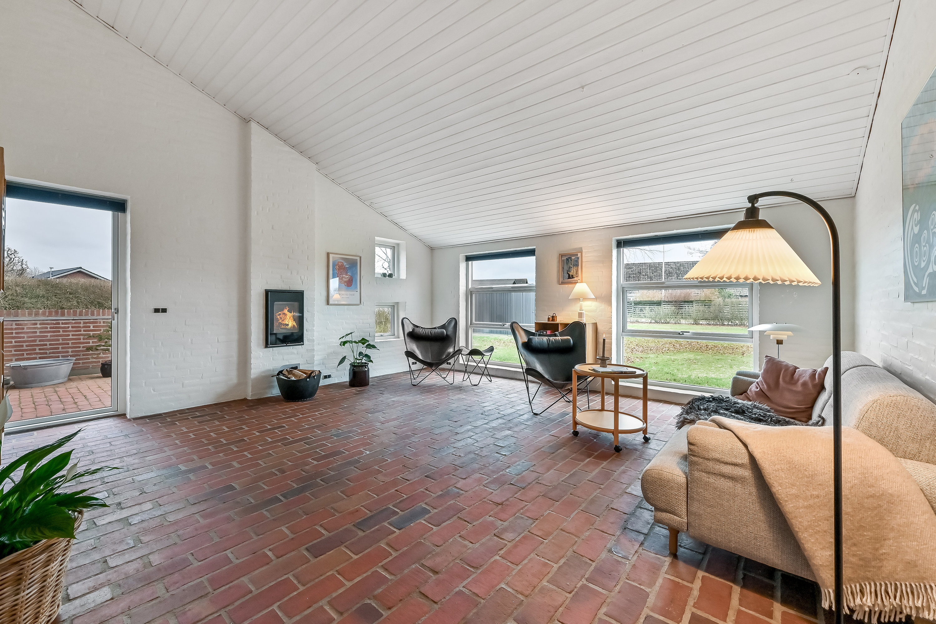 Fremhævet stue billede i fuldskærmstilstand. Billede af Præstegårdvænget 19, 7451 Sunds