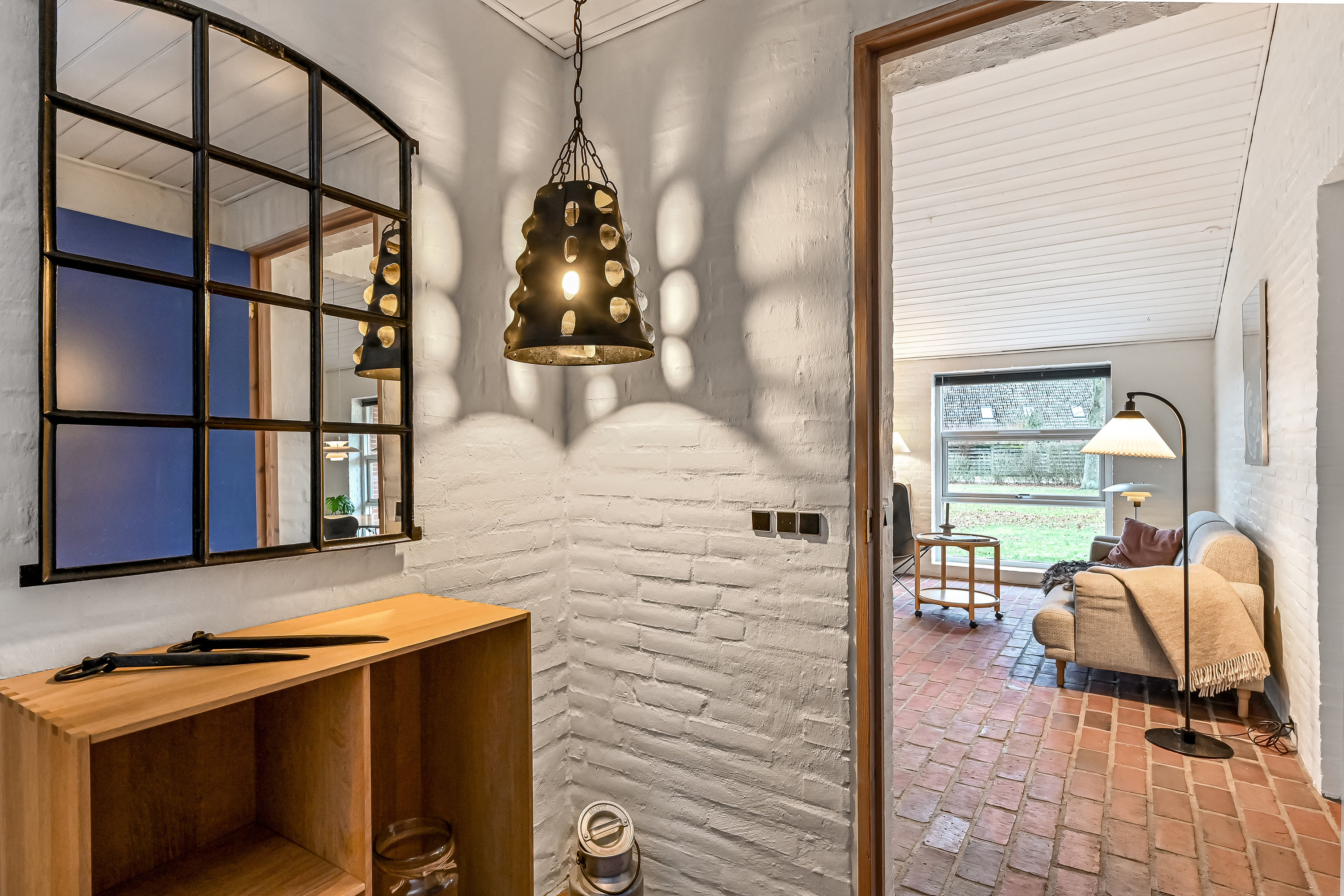 Fremhævet entré billede i fuldskærmstilstand. Billede af Præstegårdvænget 19, 7451 Sunds