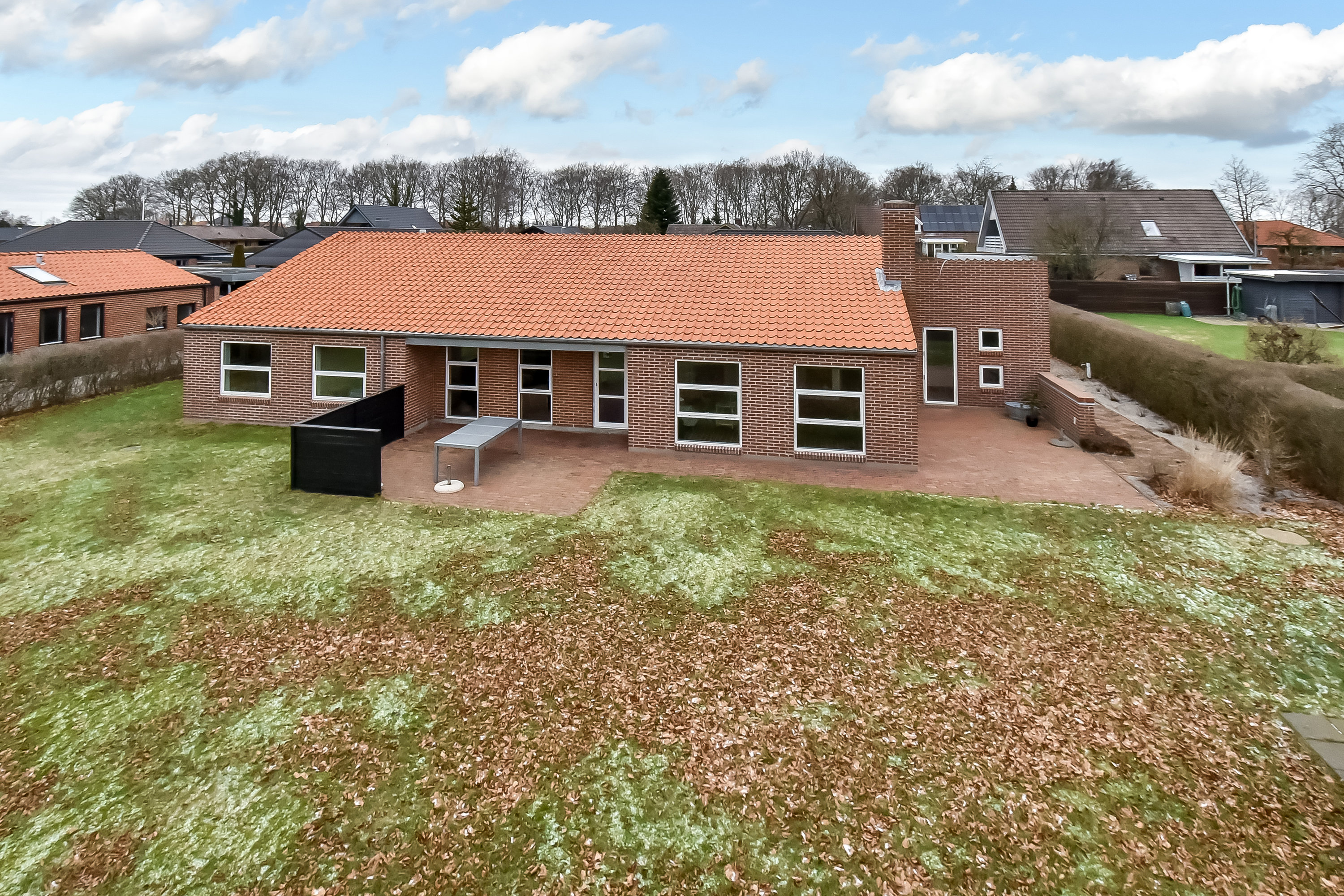 Fremhævet ejendommen billede i fuldskærmstilstand. Billede af Præstegårdvænget 19, 7451 Sunds