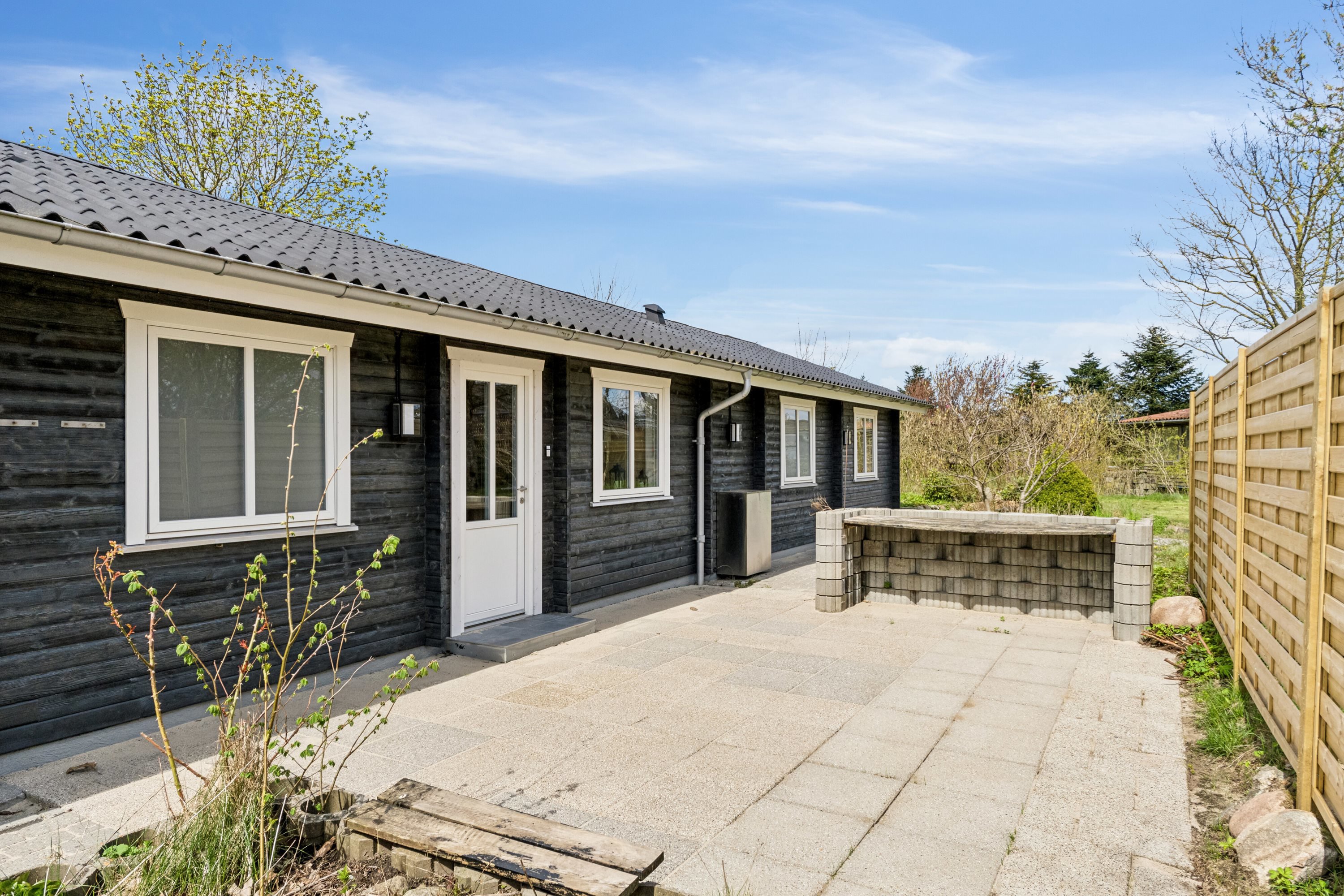 Fremhævet  billede i fuldskærmstilstand. Billede af Skovbovej 1, Sønderskov, 9800 Hjørring