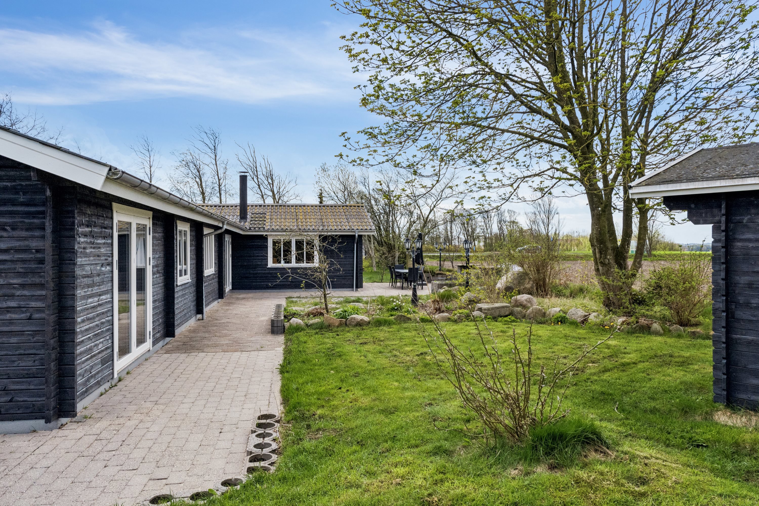 Fremhævet  billede i fuldskærmstilstand. Billede af Skovbovej 1, Sønderskov, 9800 Hjørring