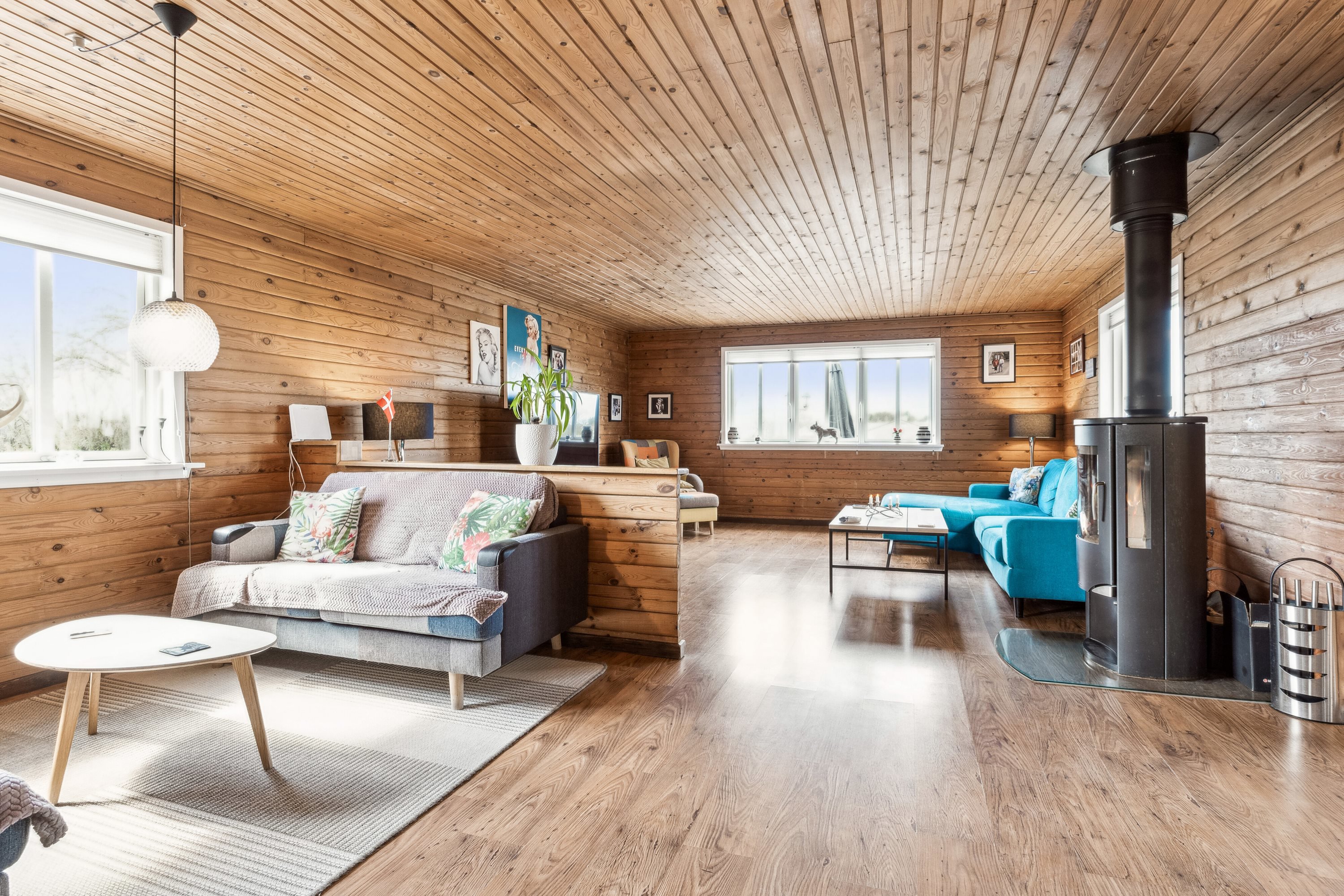 Fremhævet  billede i fuldskærmstilstand. Billede af Skovbovej 1, Sønderskov, 9800 Hjørring