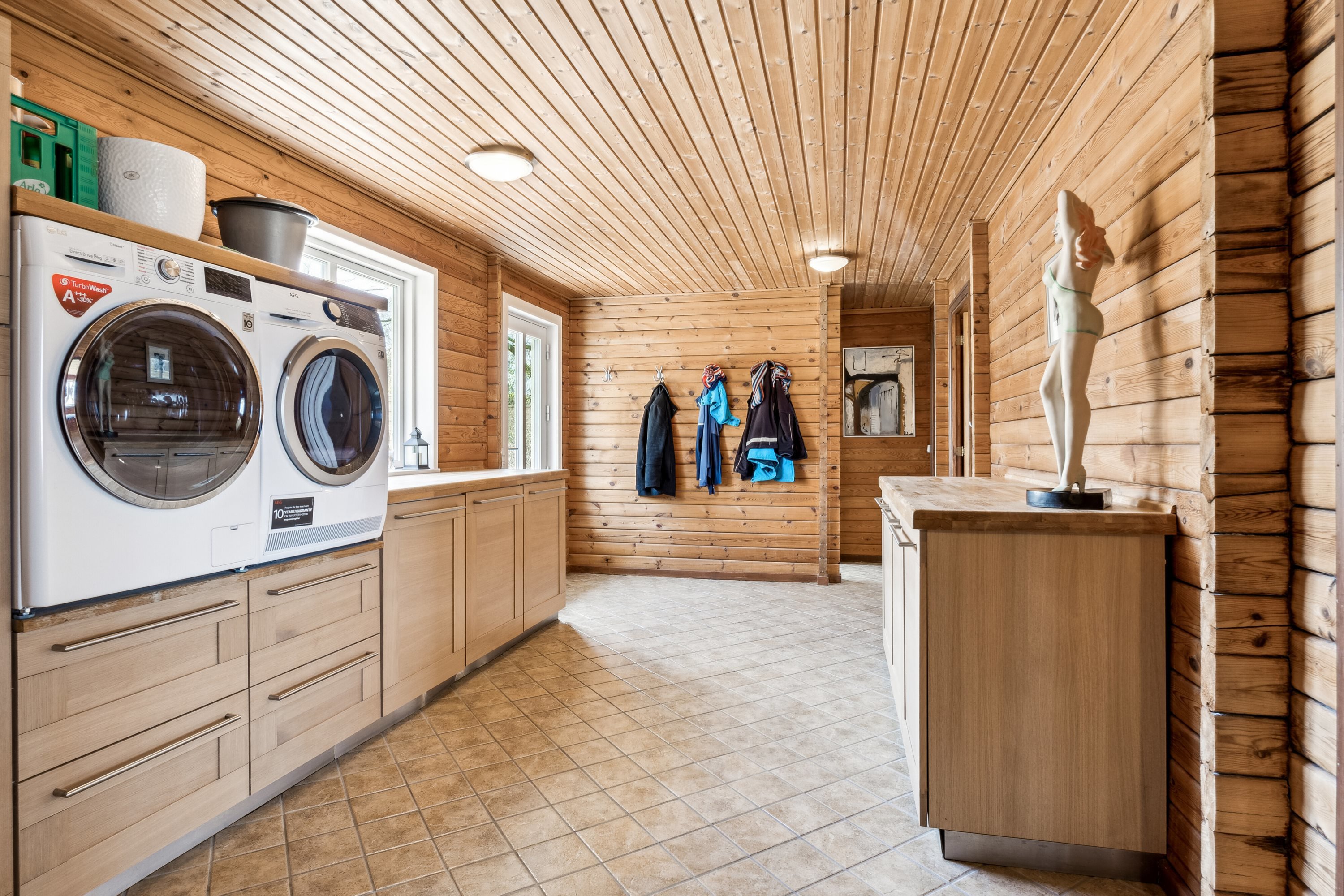 Fremhævet  billede i fuldskærmstilstand. Billede af Skovbovej 1, Sønderskov, 9800 Hjørring