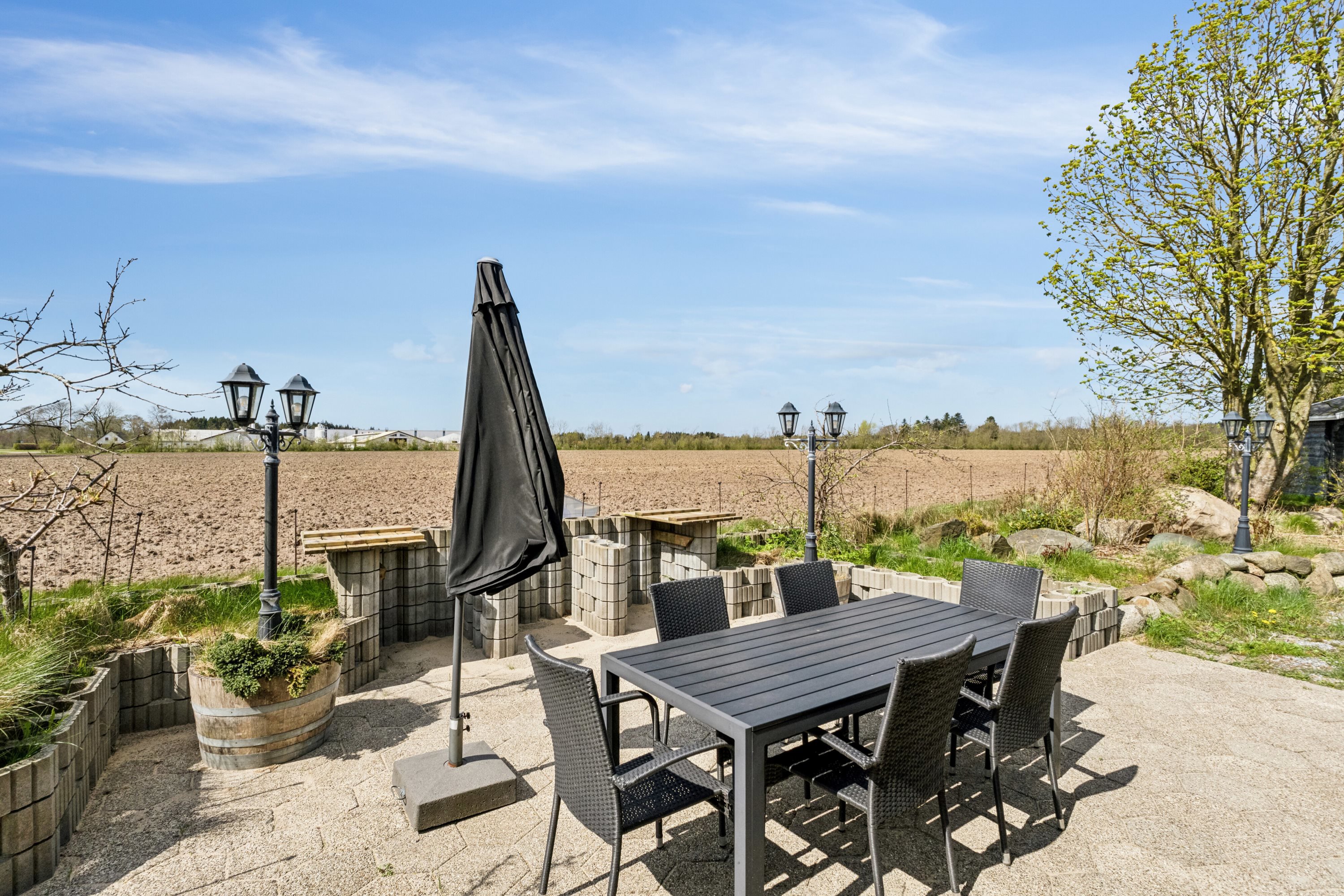 Fremhævet  billede i fuldskærmstilstand. Billede af Skovbovej 1, Sønderskov, 9800 Hjørring