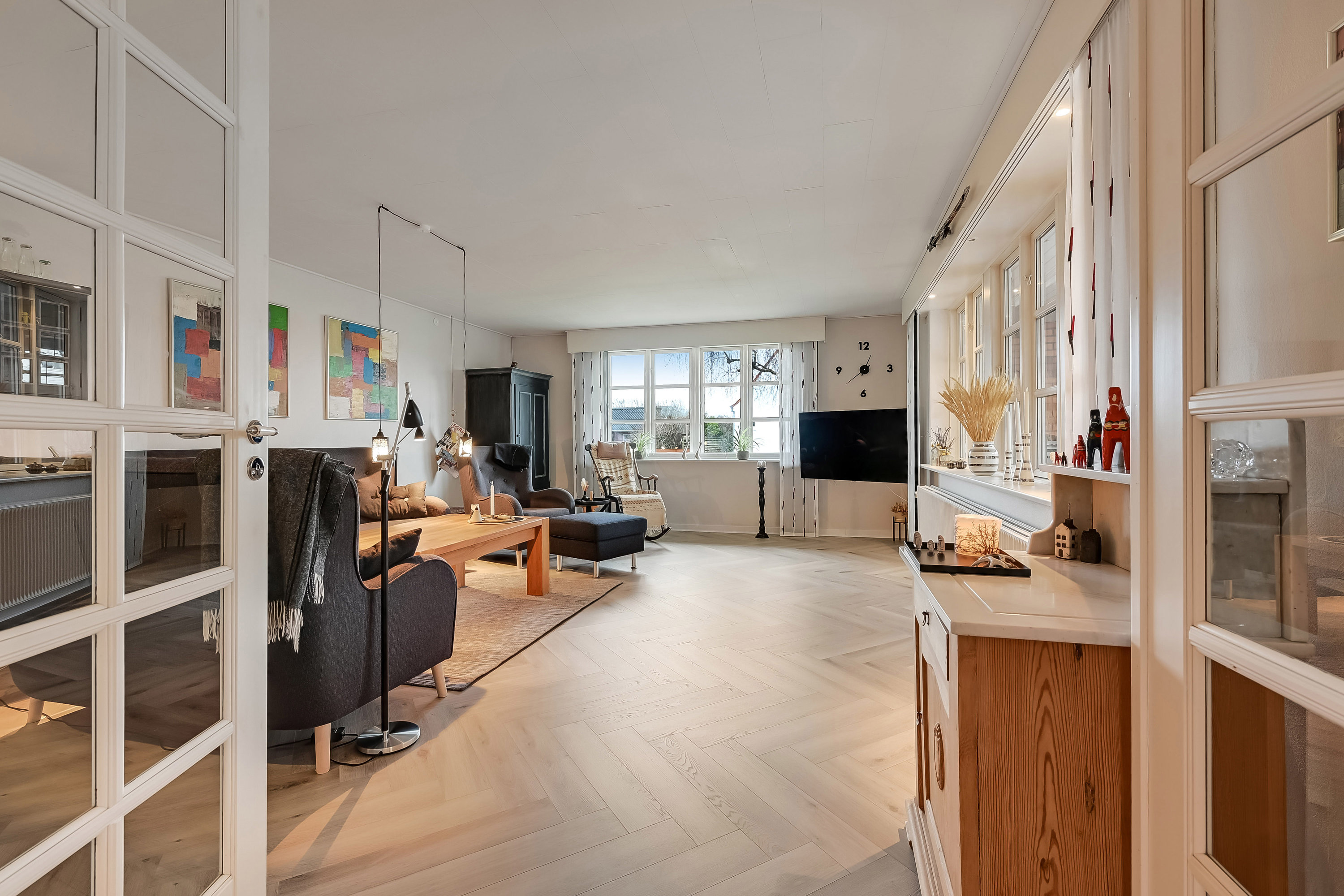 Fremhævet stue billede i fuldskærmstilstand. Billede af Rønnevej 2, 6710 Esbjerg V