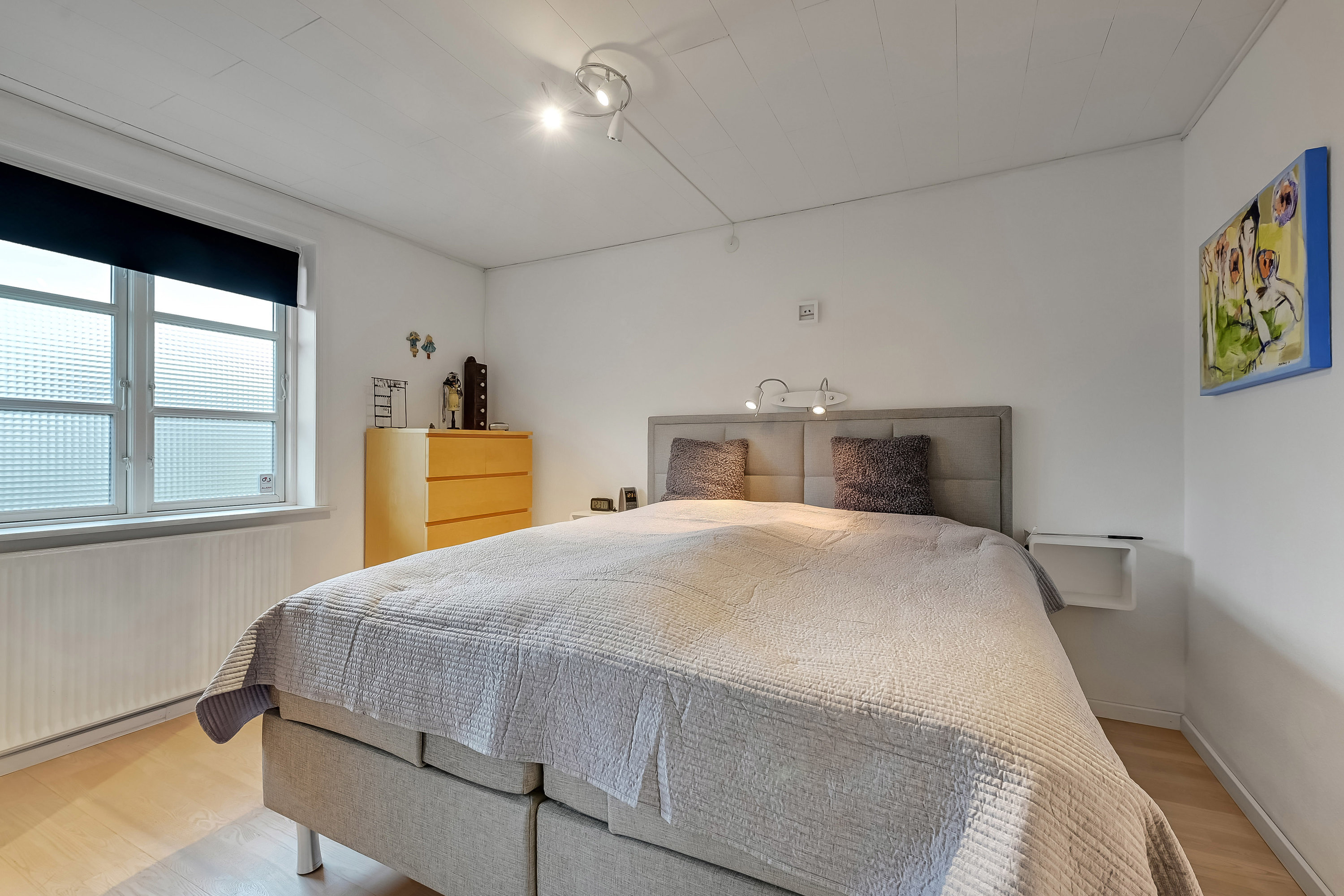 Fremhævet værelse billede i fuldskærmstilstand. Billede af Rønnevej 2, 6710 Esbjerg V