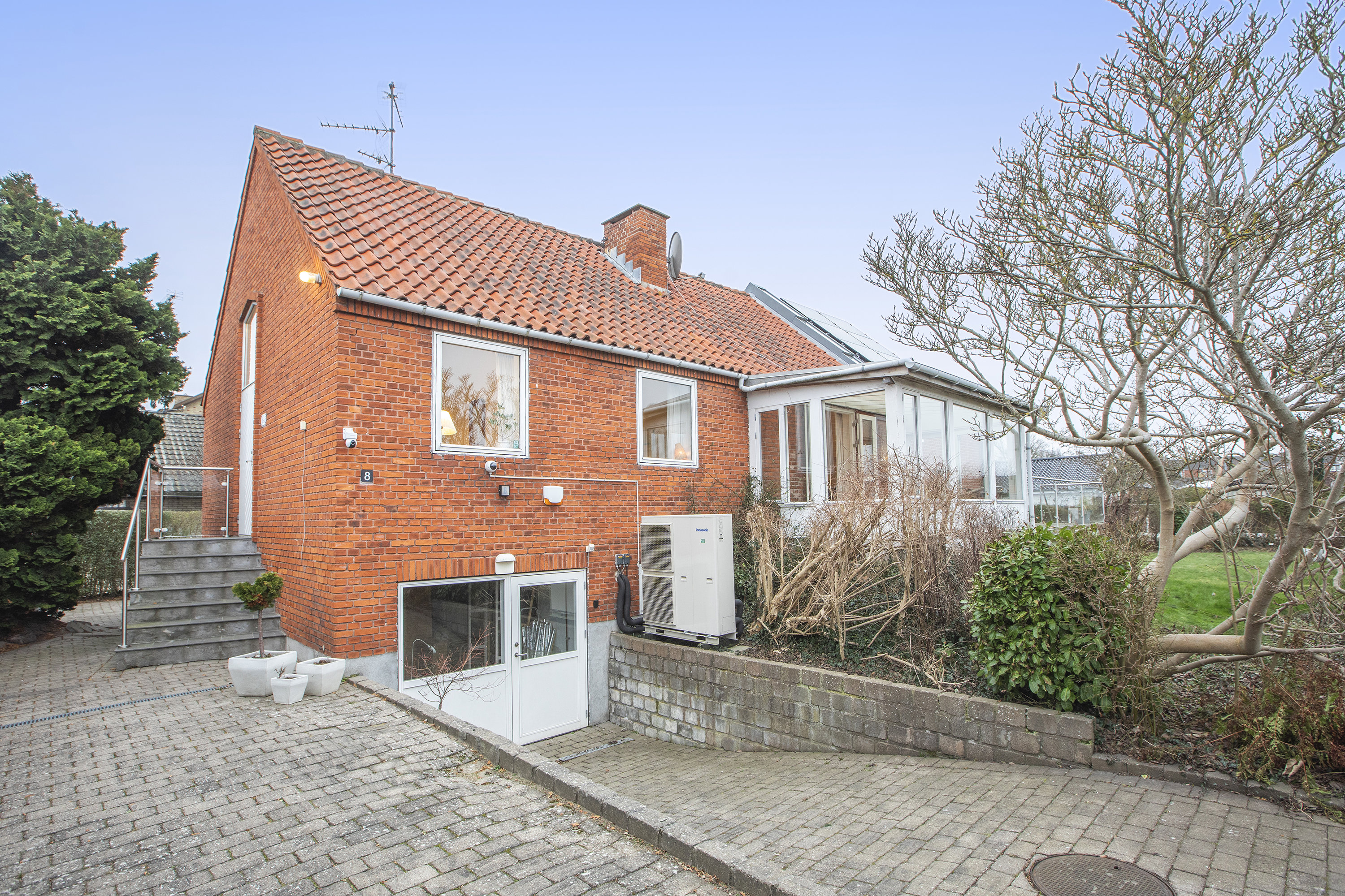 Fremhævet  billede i fuldskærmstilstand. Billede af Sandkåsvej 8, 2770 Kastrup